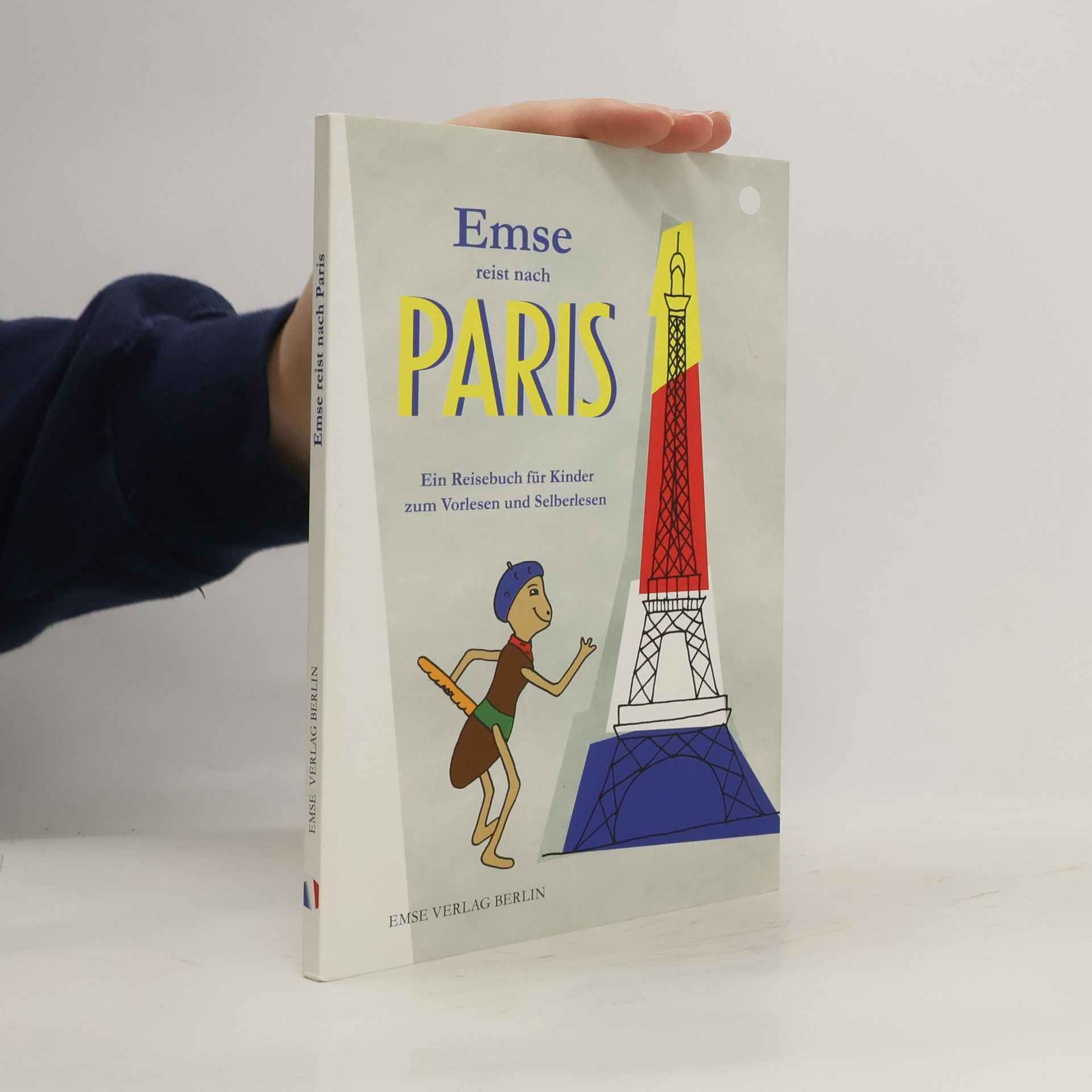 Ilona Muráti Emse reist nach Paris