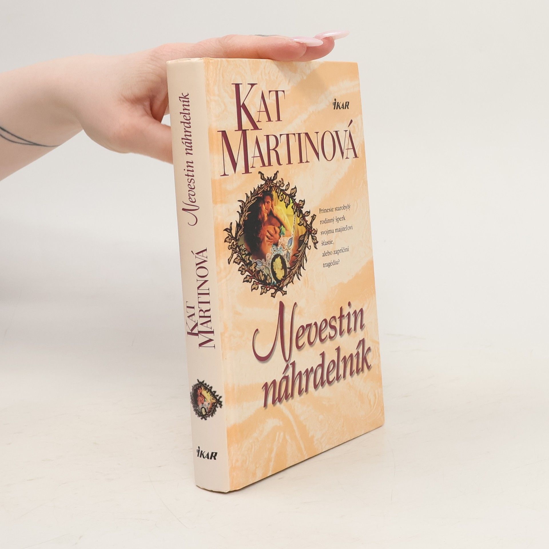 Kat Martin Nevestin náhrdelník