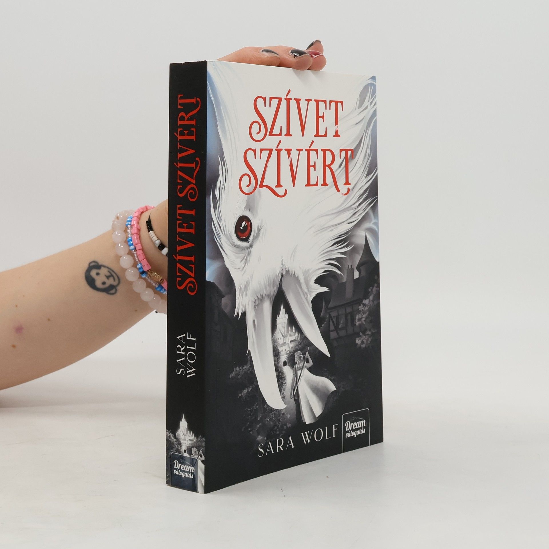 Sara Wolf Szívet szívert