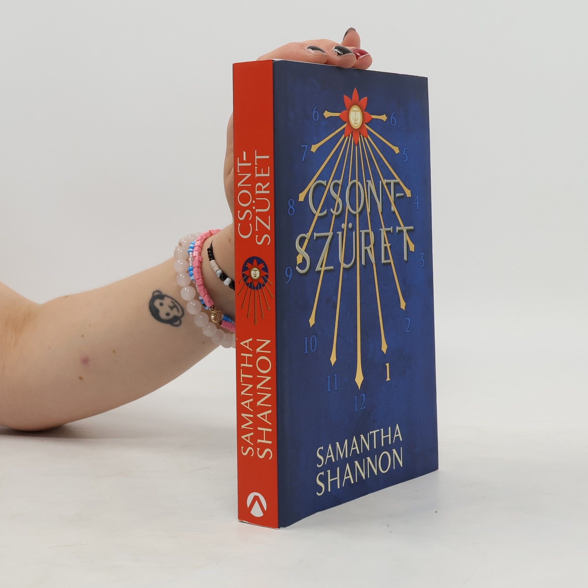 Samantha Shannon Csontszüret