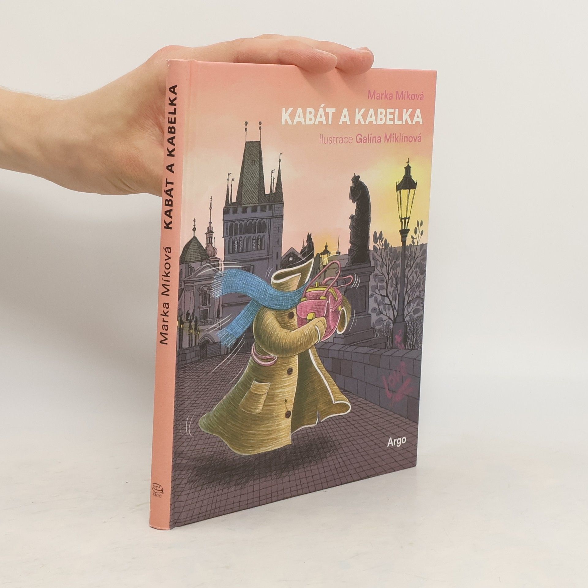 Marka Míková Kabát a kabelka