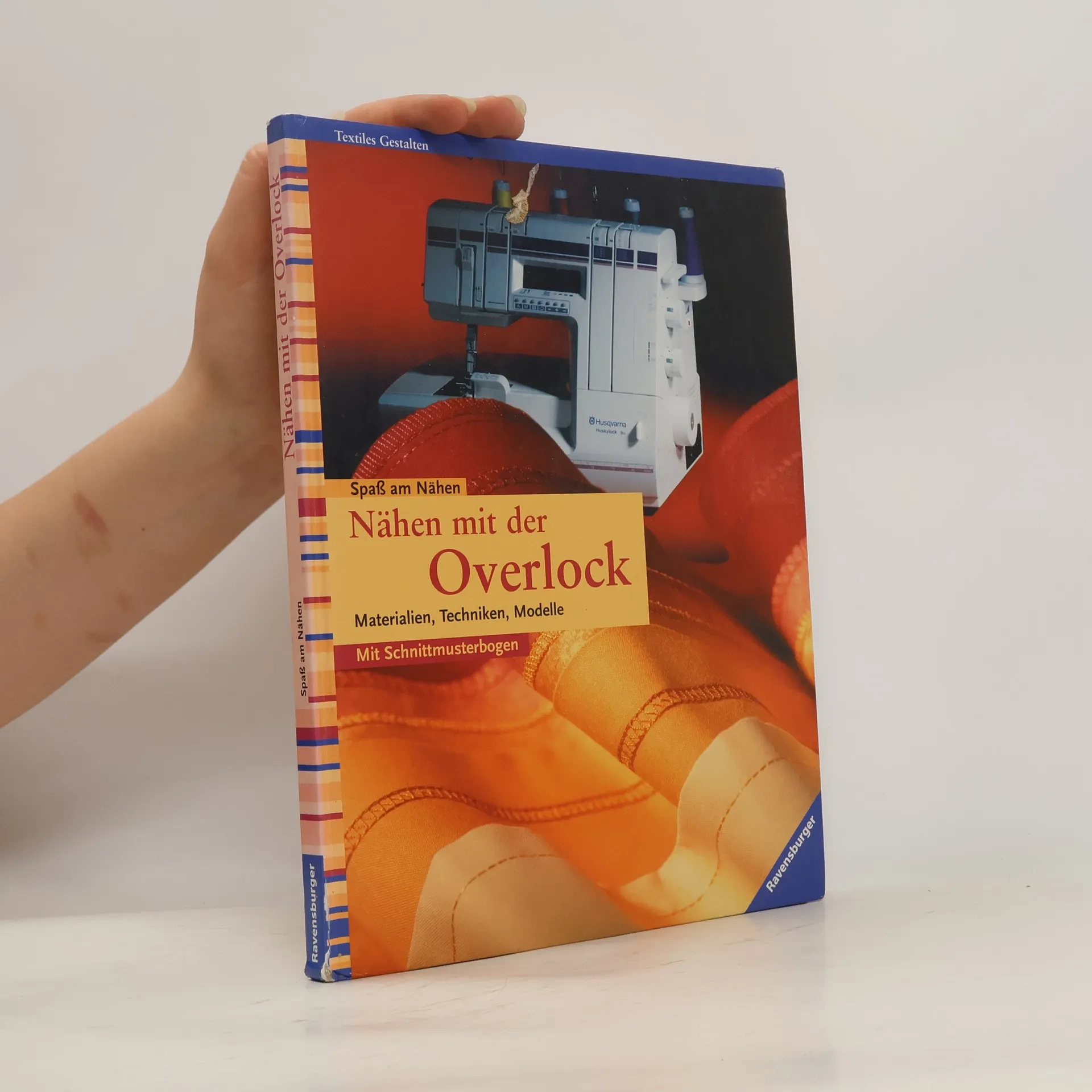 Nähen mit der Overlock | Book | Gabriele Seeberg-Wilhelm | DE