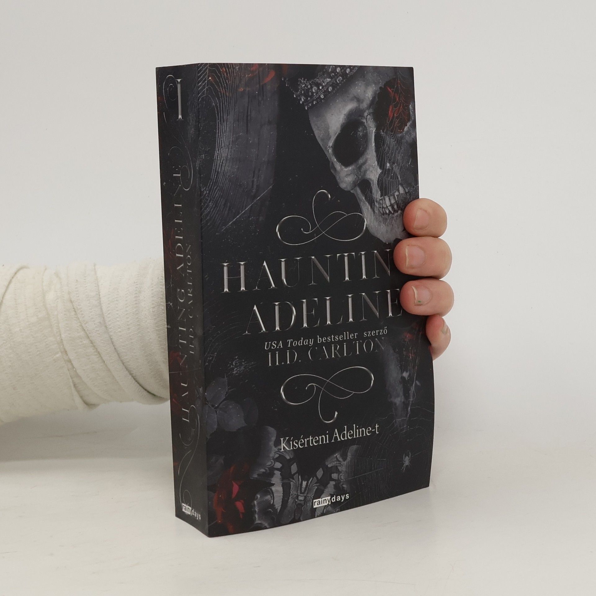 H. D. Carlton Haunting ​Adeline. Kísérteni Adeline-t