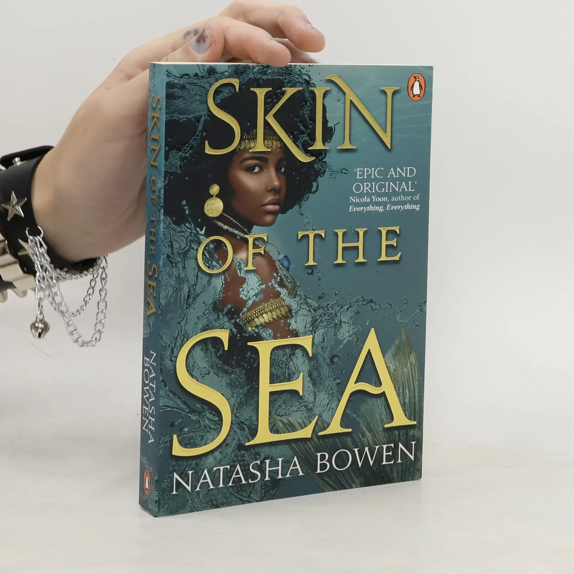 Skin of the sea | Libro | In brossura | Natasha Bowen | EN