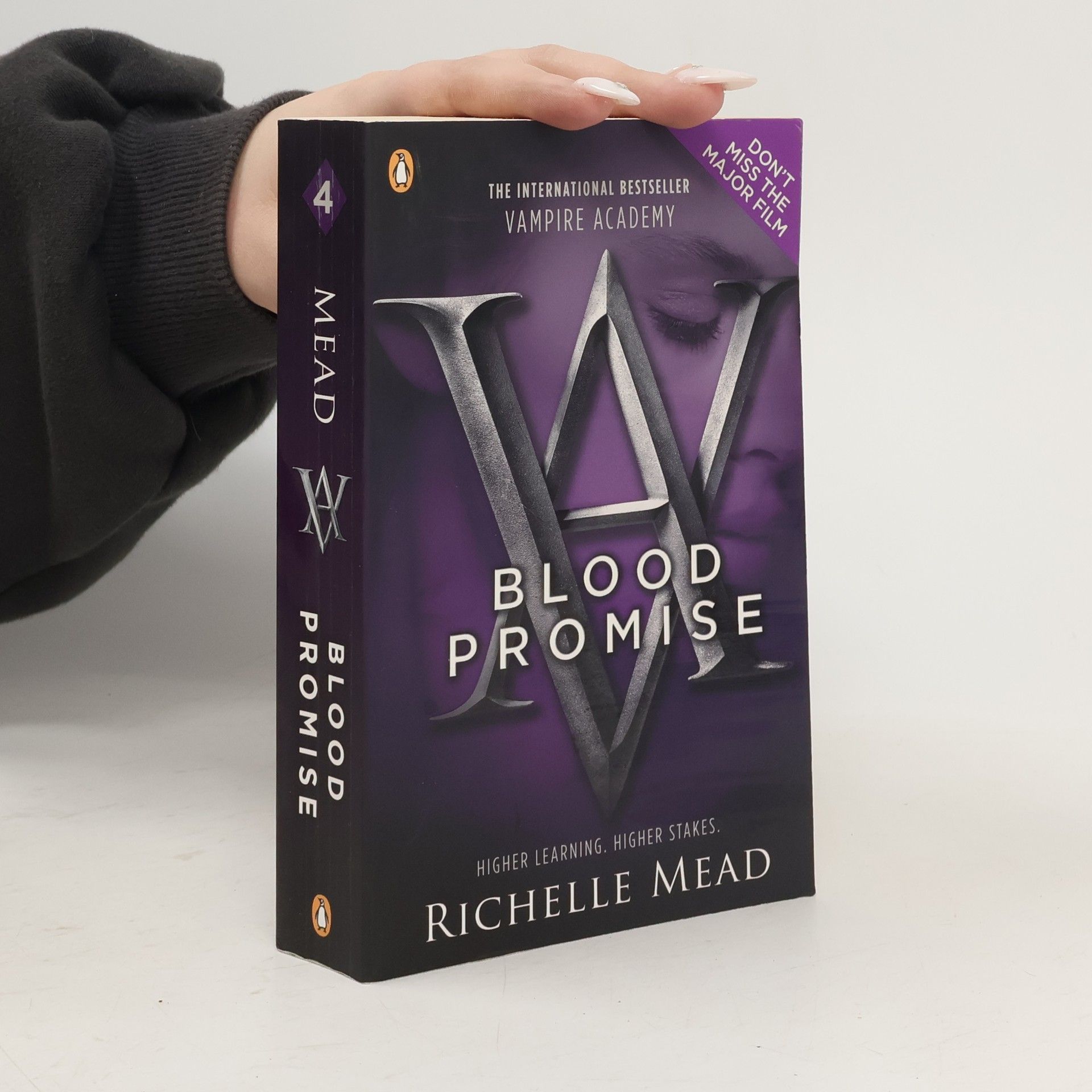Richelle Mead Vampire academy. Blood promise