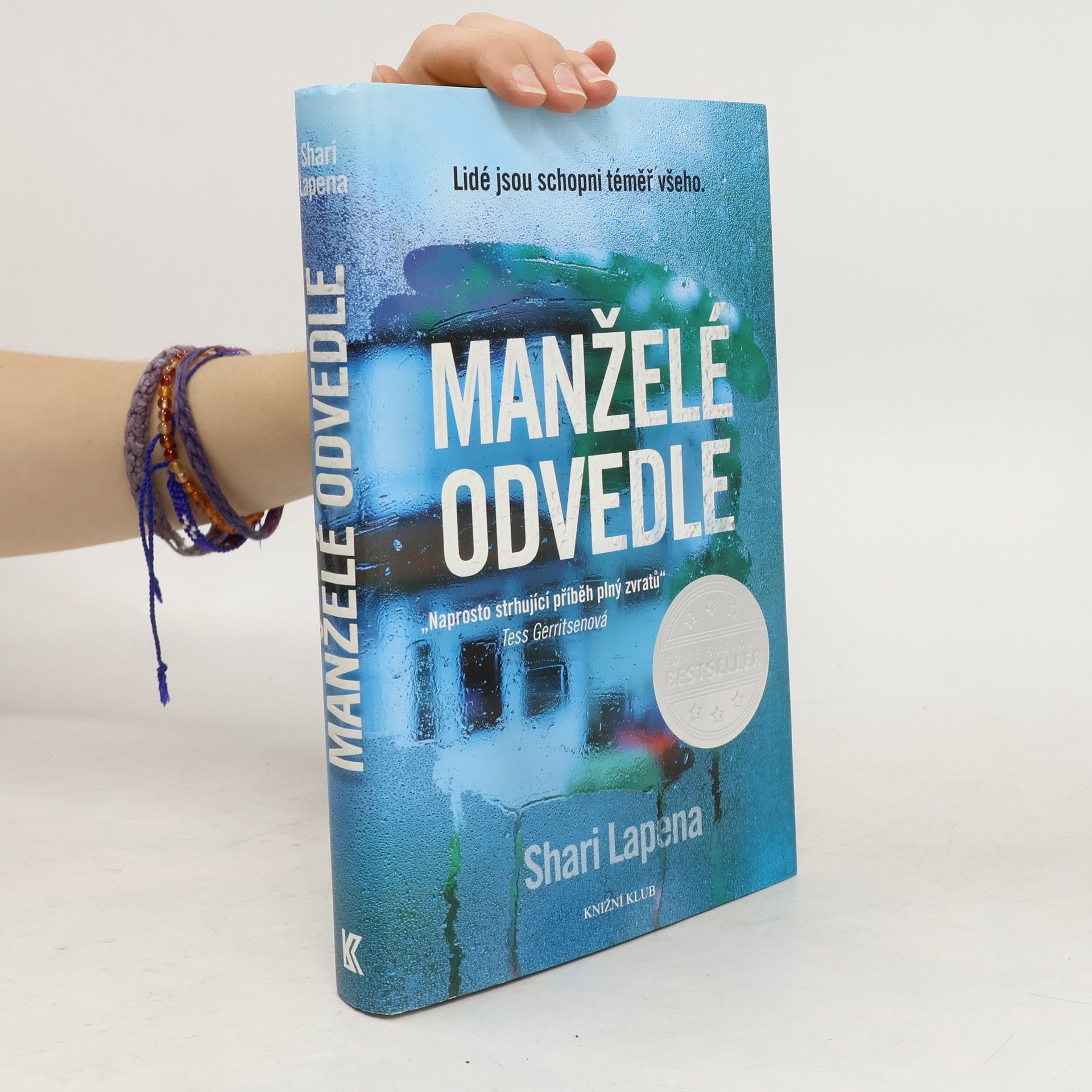 Shari Lapena Manželé odvedle