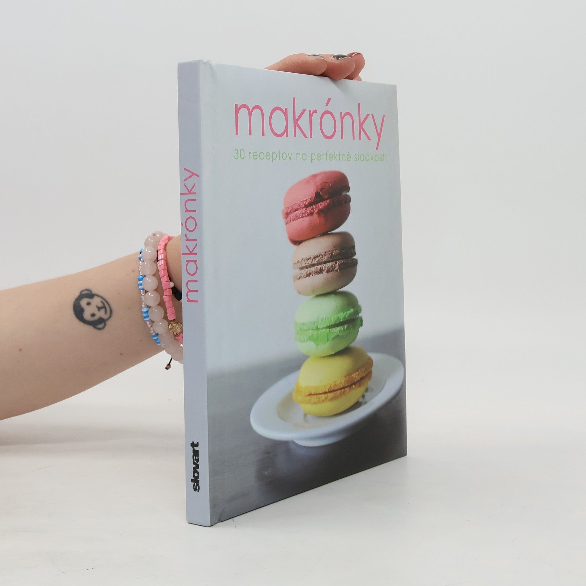 Collectif d'auteurs Makrónky
