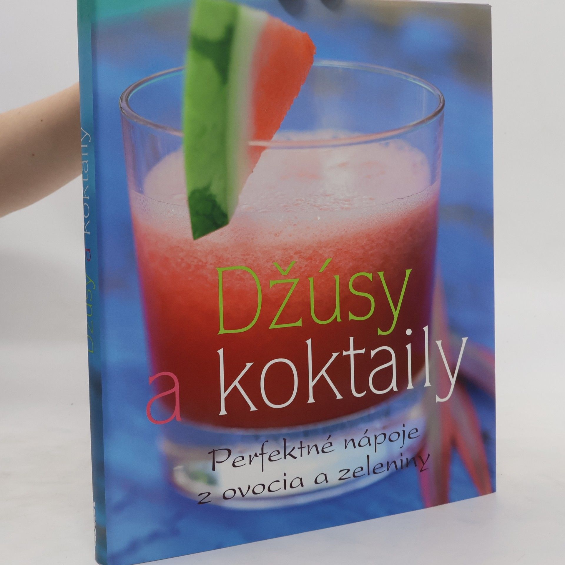 Stevan Paul Džúsy a koktaily
