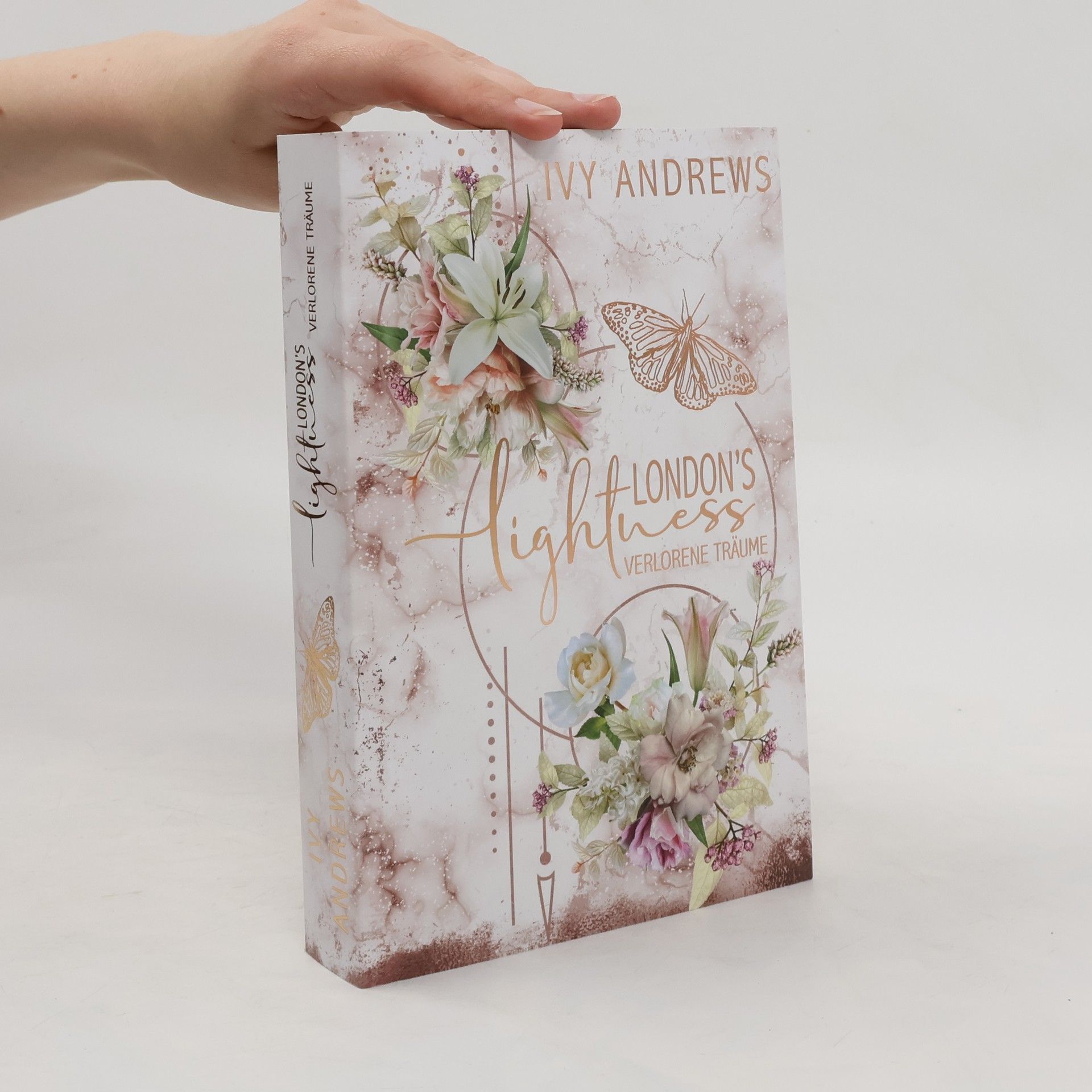 Ivy Andrews London's Lightness