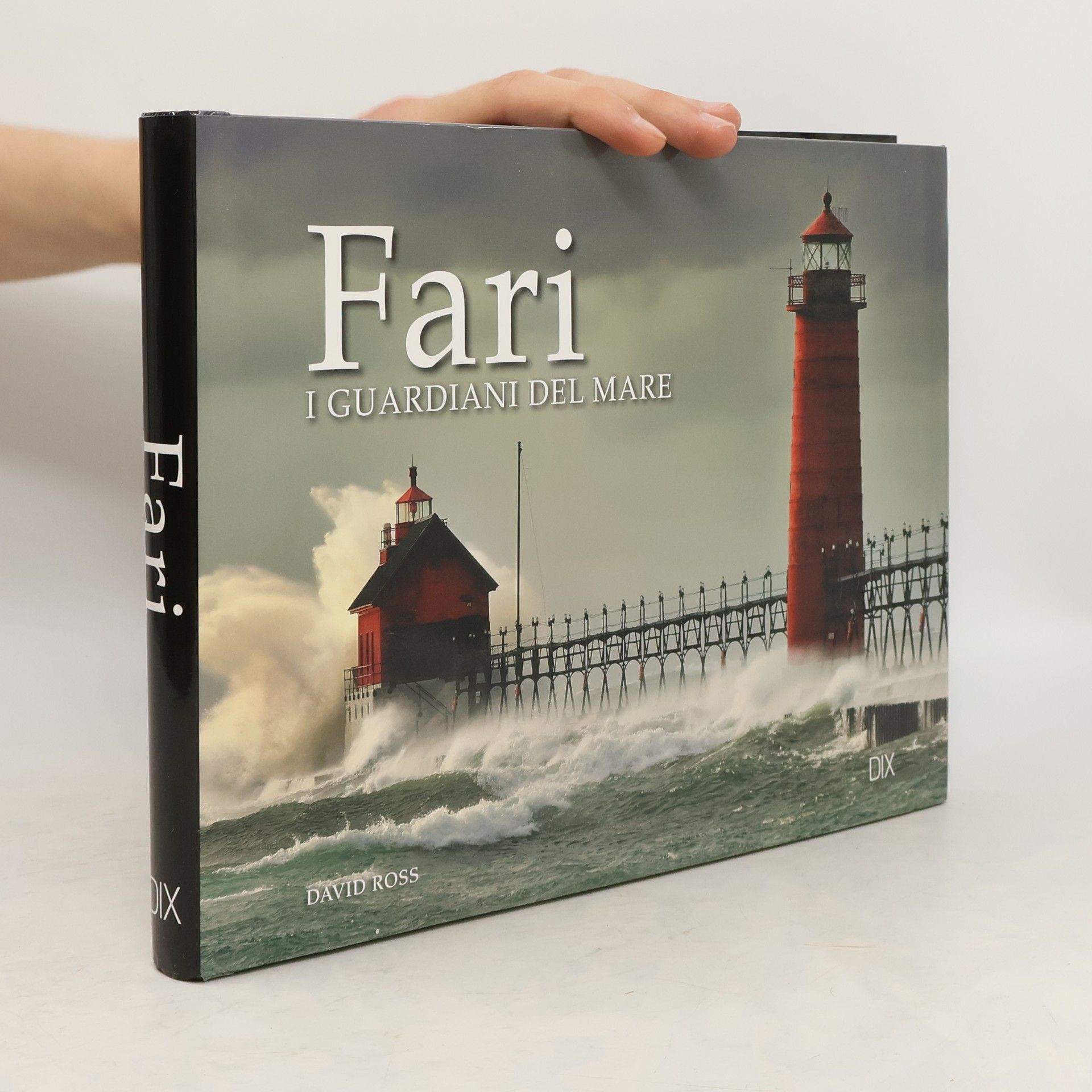 David Ross Fari. I guardiani del mare