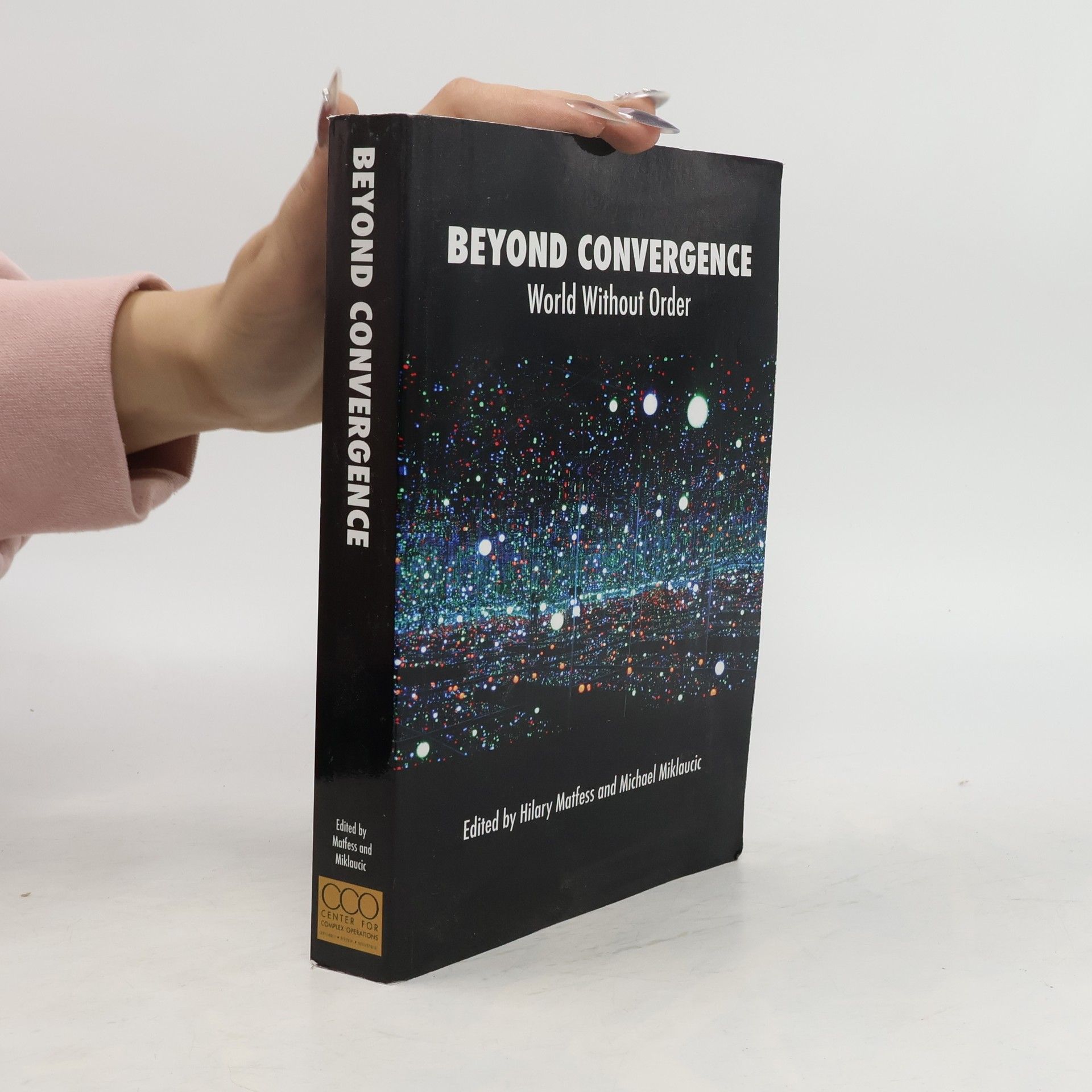 Collectif d'auteurs Beyond Convergence