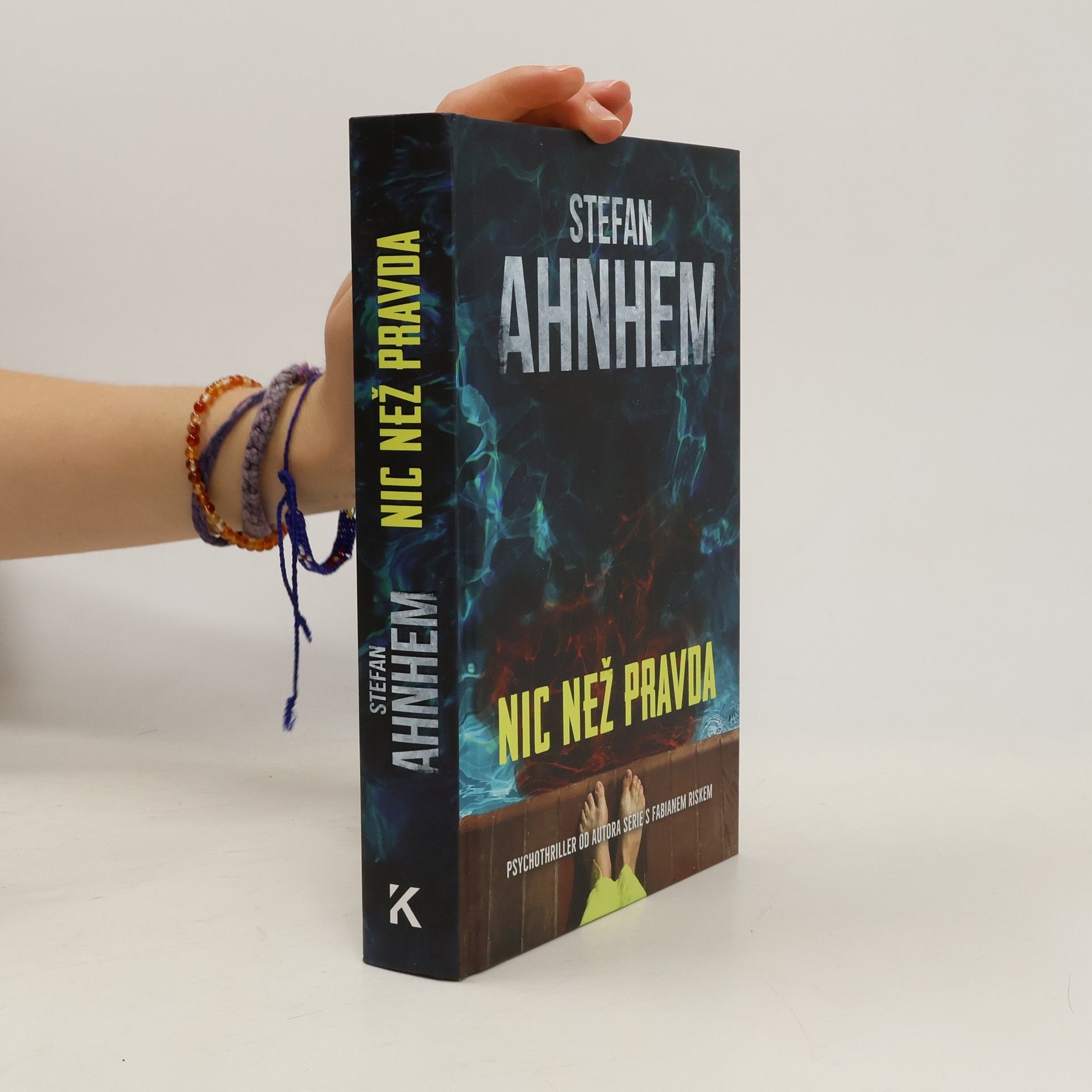 Stefan Ahnhem Nic než pravda