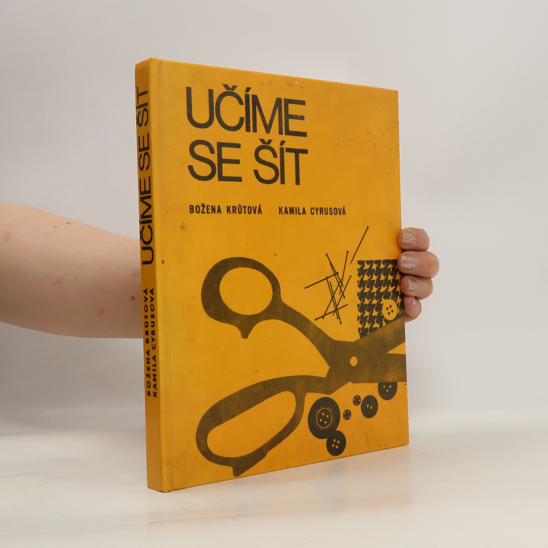 Božena Krůtová Učíme se šít