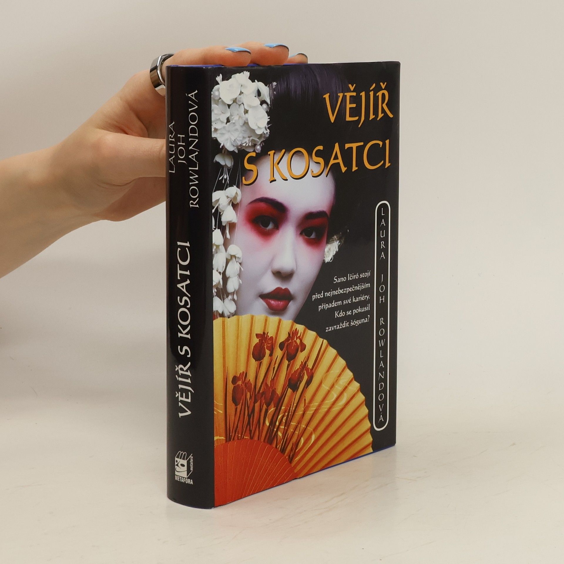 Laura Joh Rowland Vějíř s kosatci