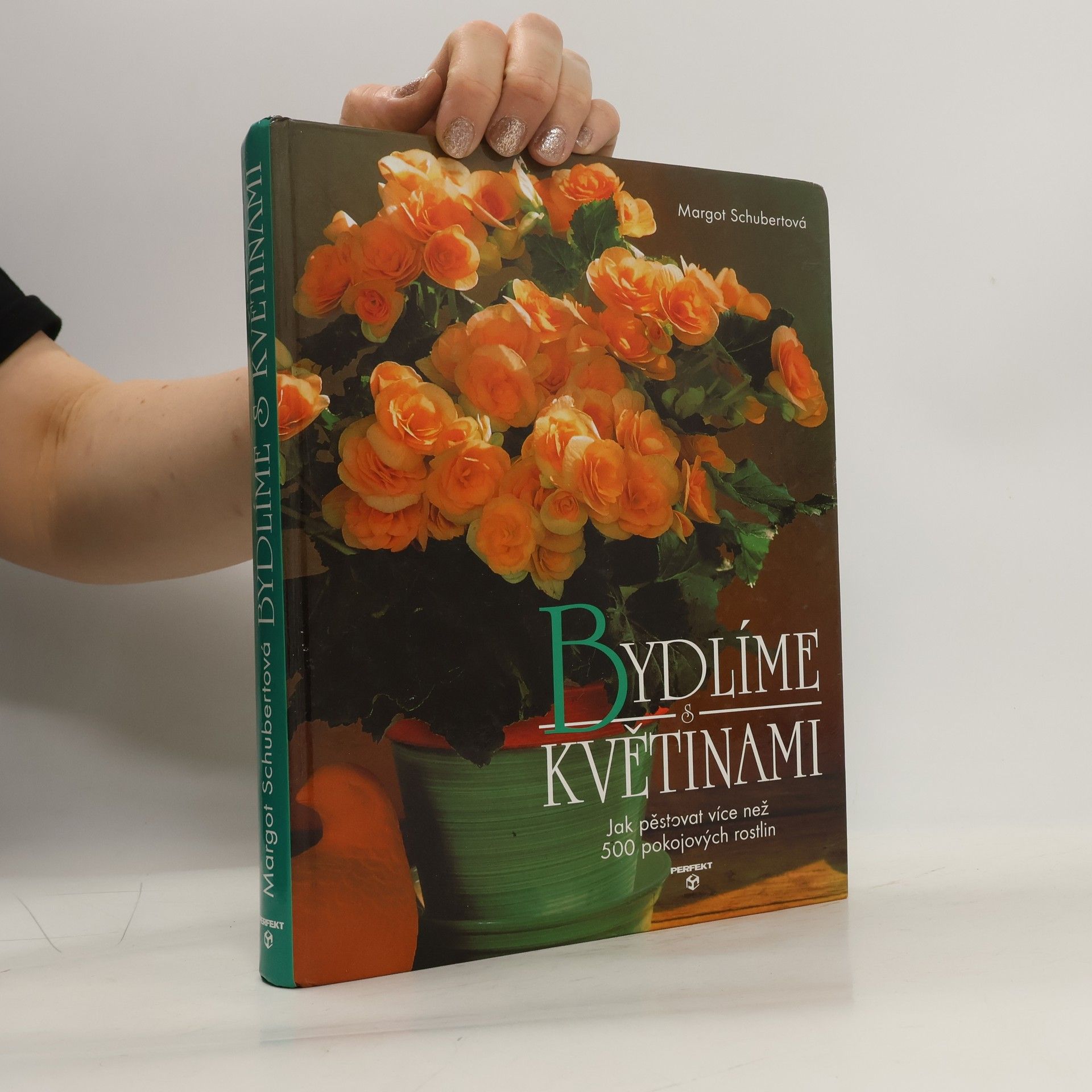 kolektiv Bydlíme s květinami