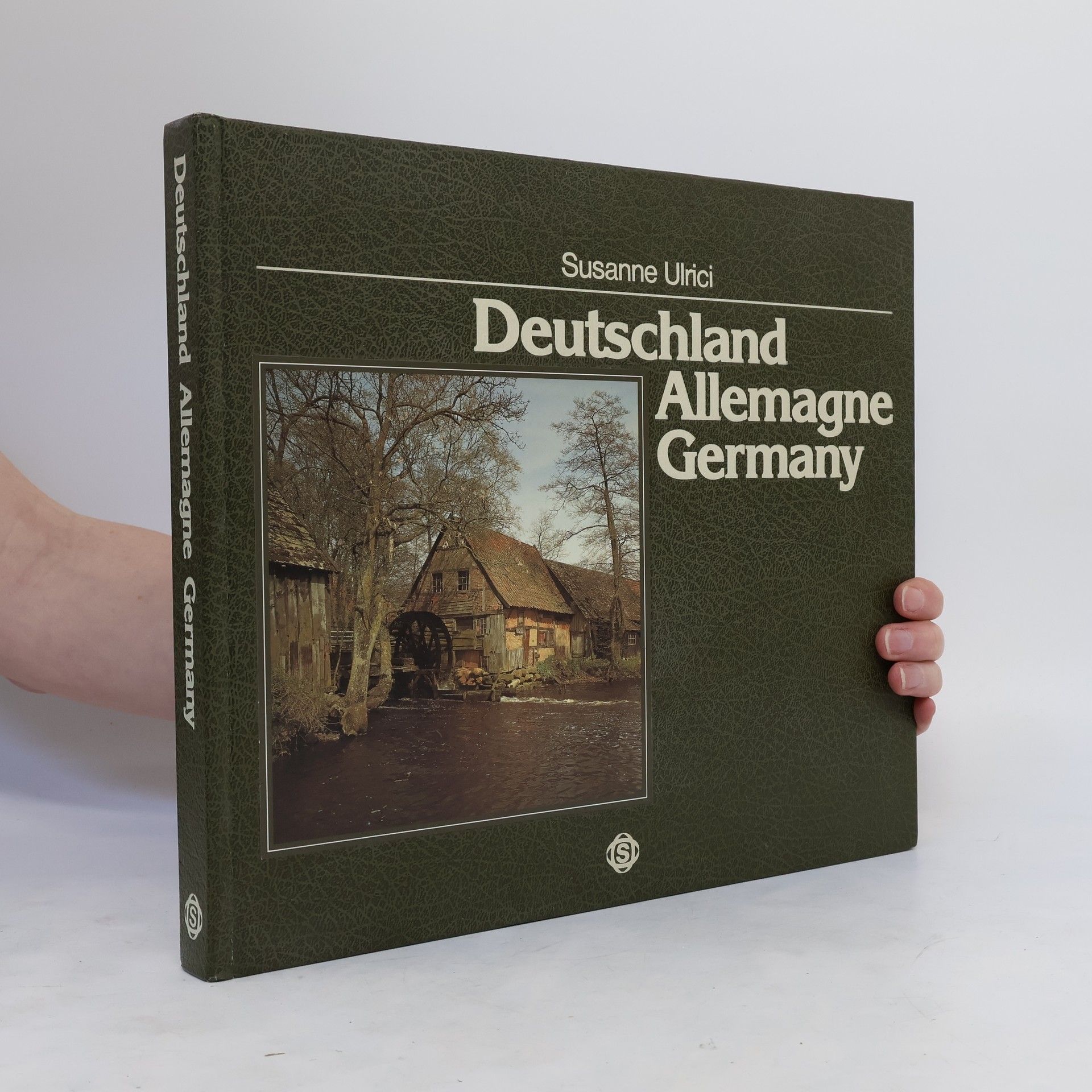 Susanne Ulrici Deutschland. Allemagne. Germany.