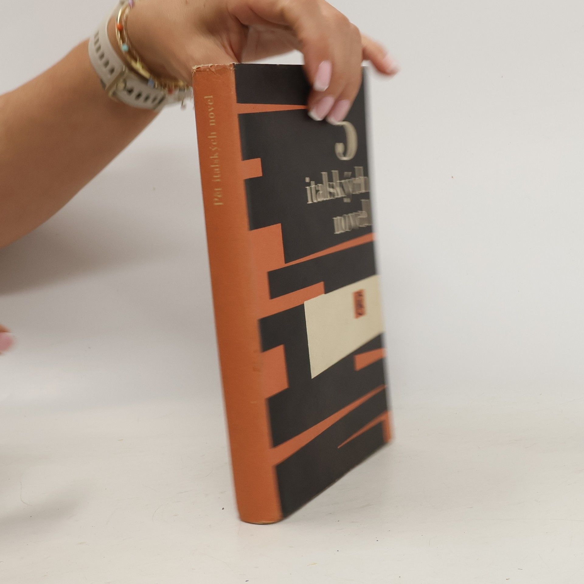 kolektiv Pět italských novel
