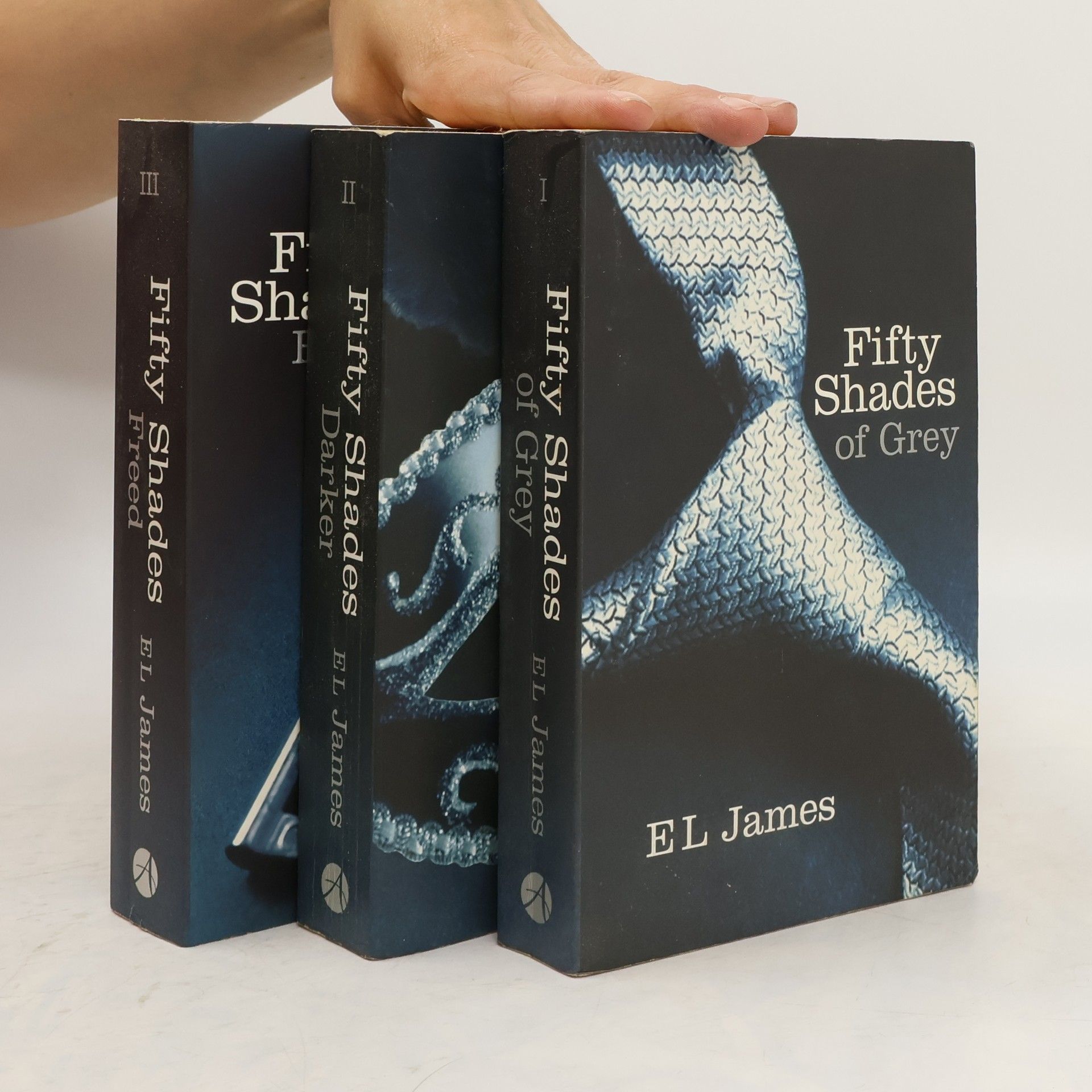 E L James Fifty Shades of Grey 1-3