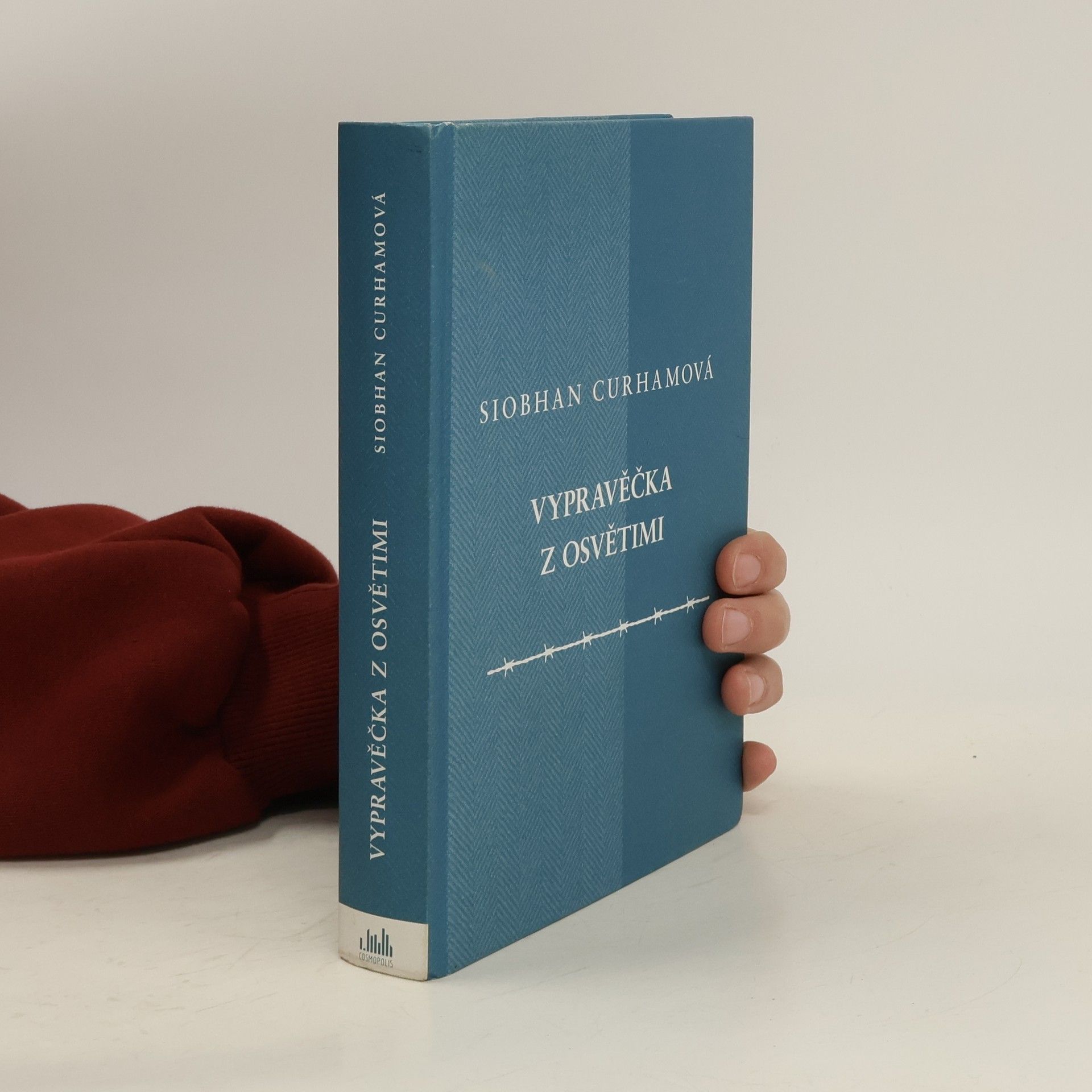 Siobhan Curham Vypravěčka z Osvětimi