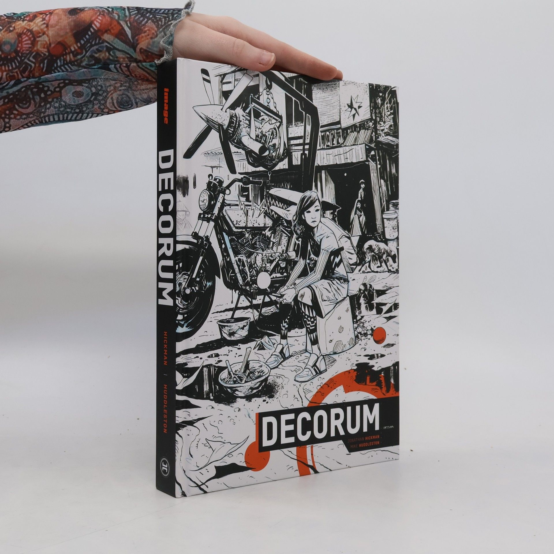 Jonathan Hickman Decorum