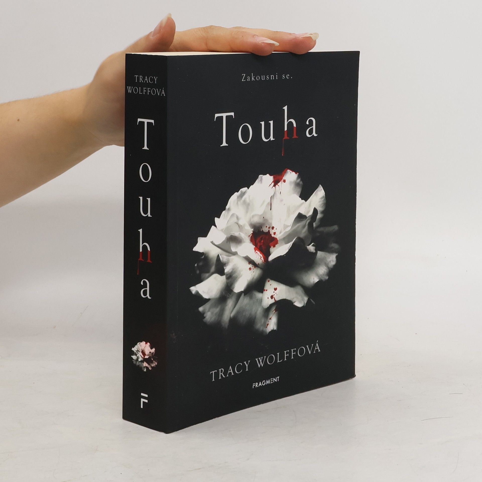 Tracy Wolff Touha