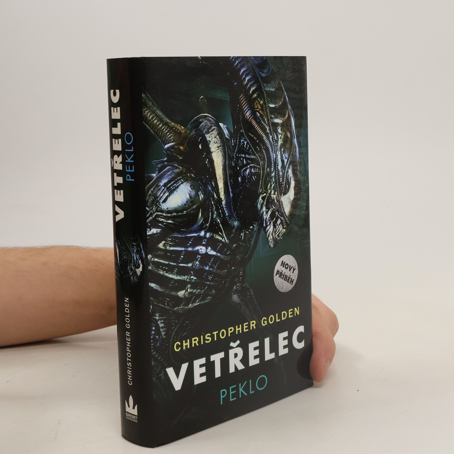 Christopher Golden Vetřelec. Peklo