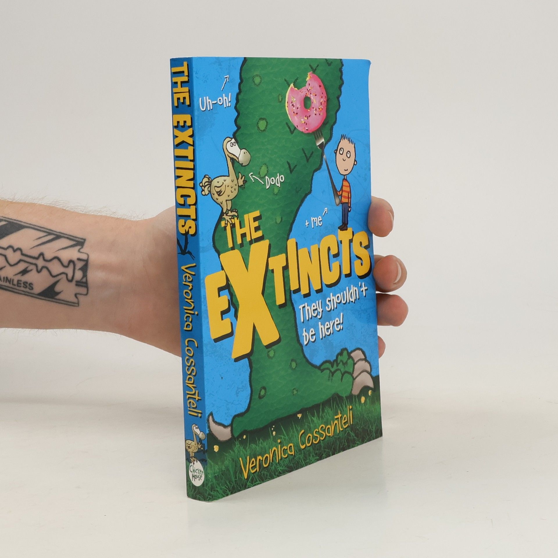 Veronica Cossanteli The Extincts