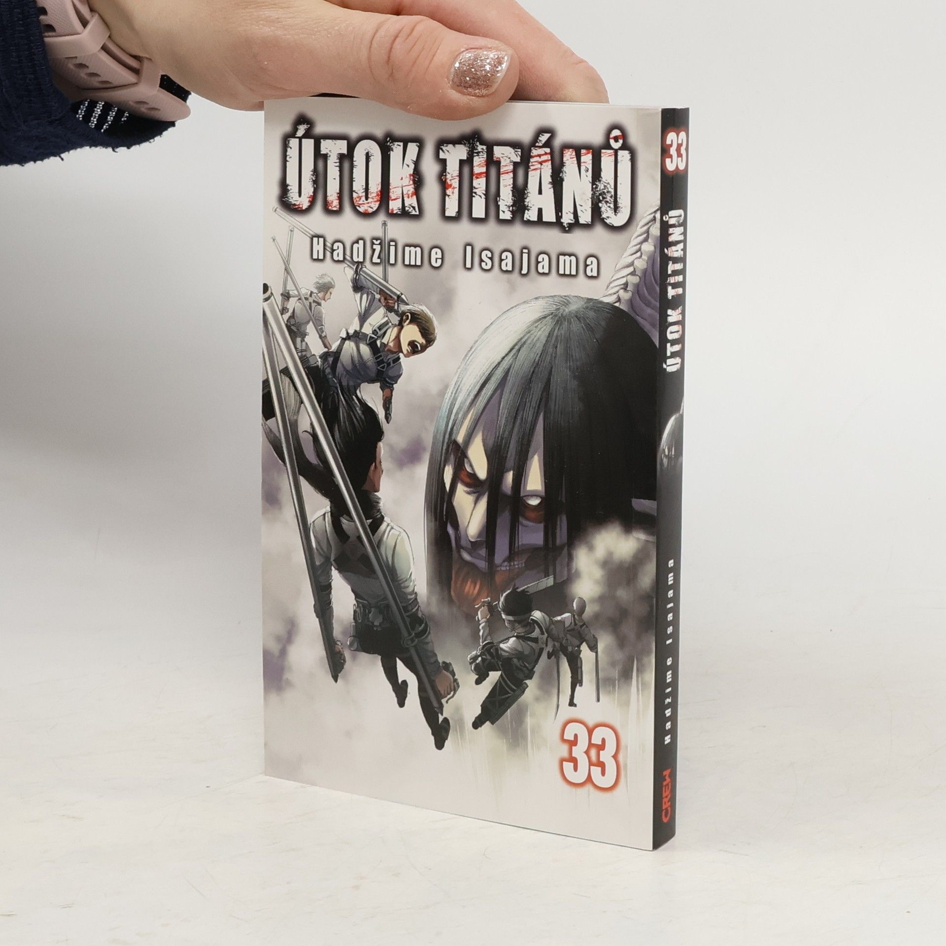 Hajime Isayama Útok titánů. 33