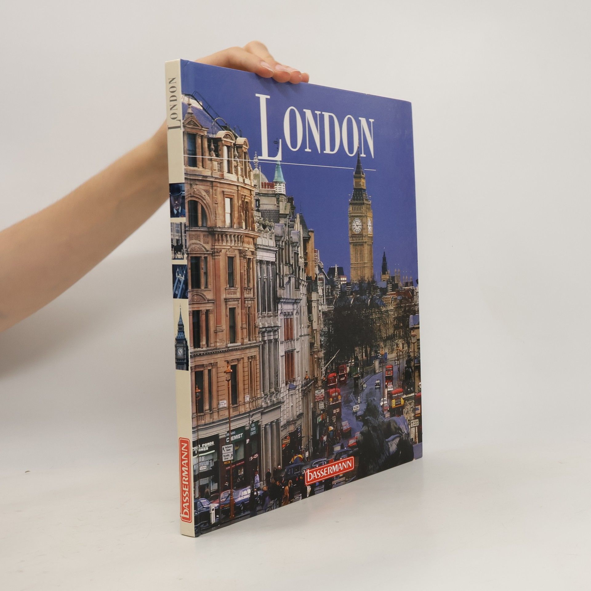 Simone Hoffmann London