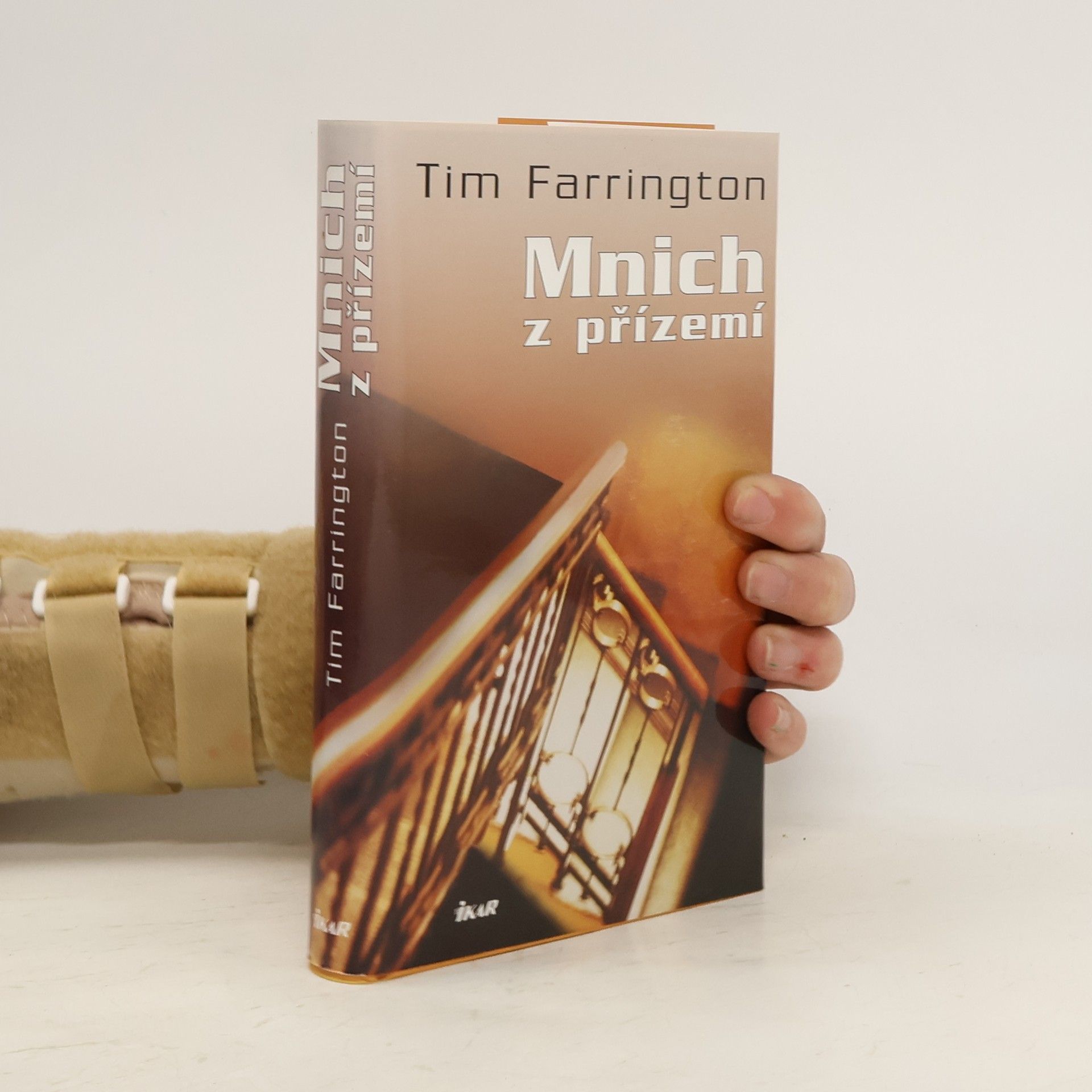 Tim Farrington Mnich z přízemí