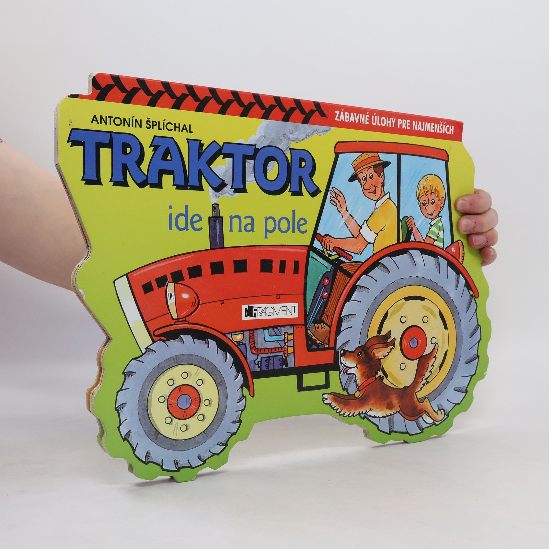 Antonín Šplíchal Traktor ide na pole
