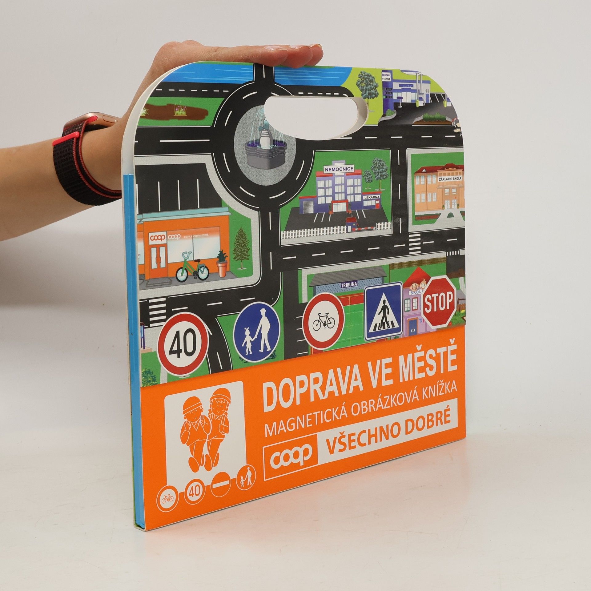 kolektiv Doprava ve městě. Magnetická obrázková knížka