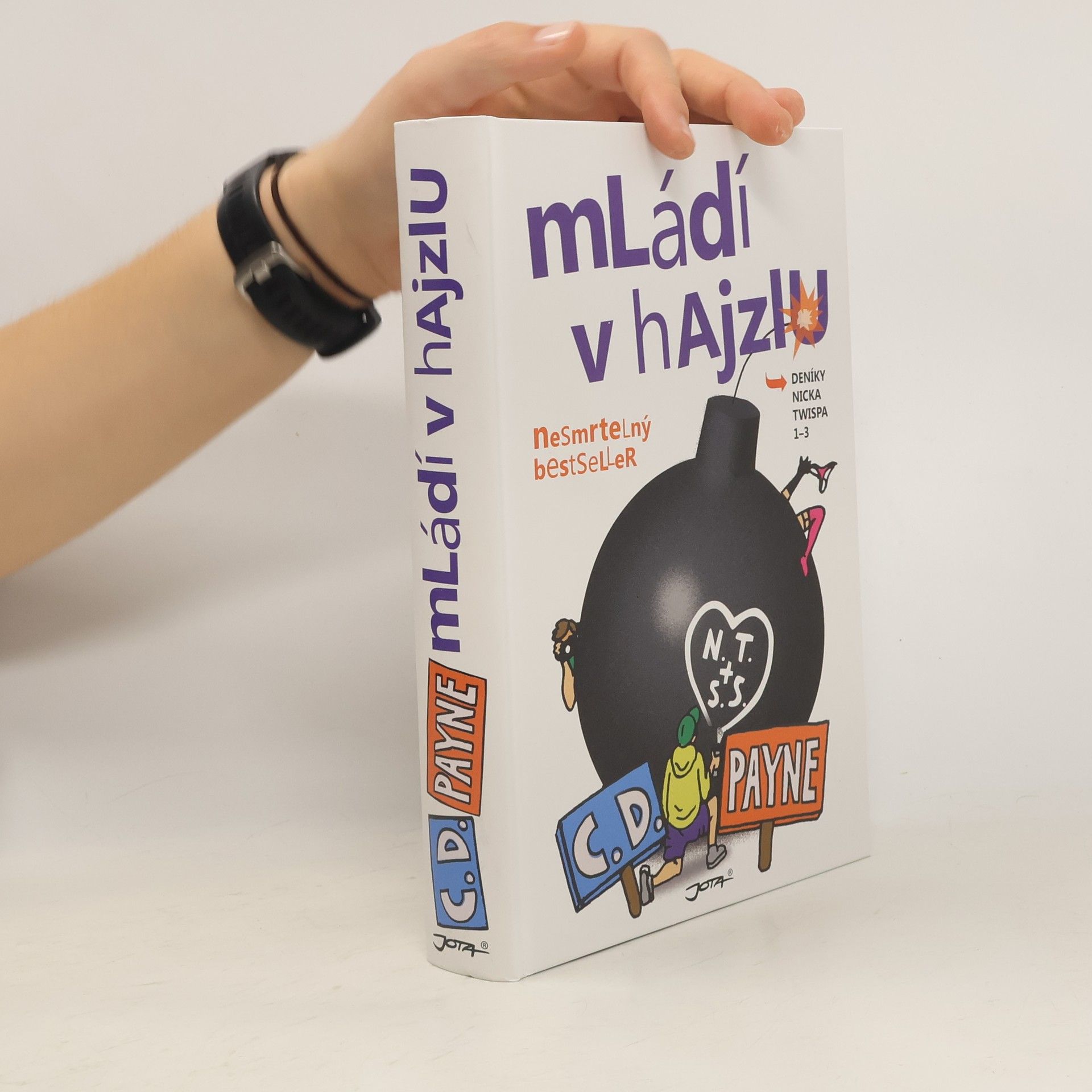 Tamara Váňová Mládí v hajzlu: Deníky Nicka Twispa 1-3