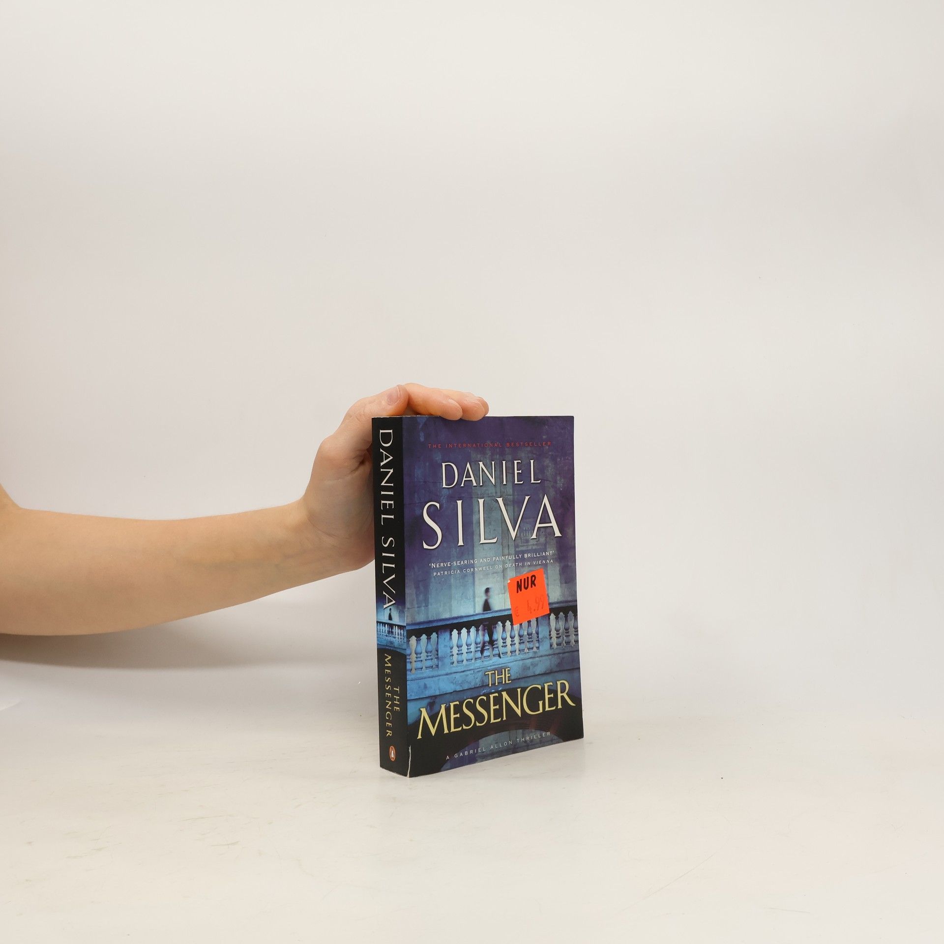 Daniel Silva The Messenger