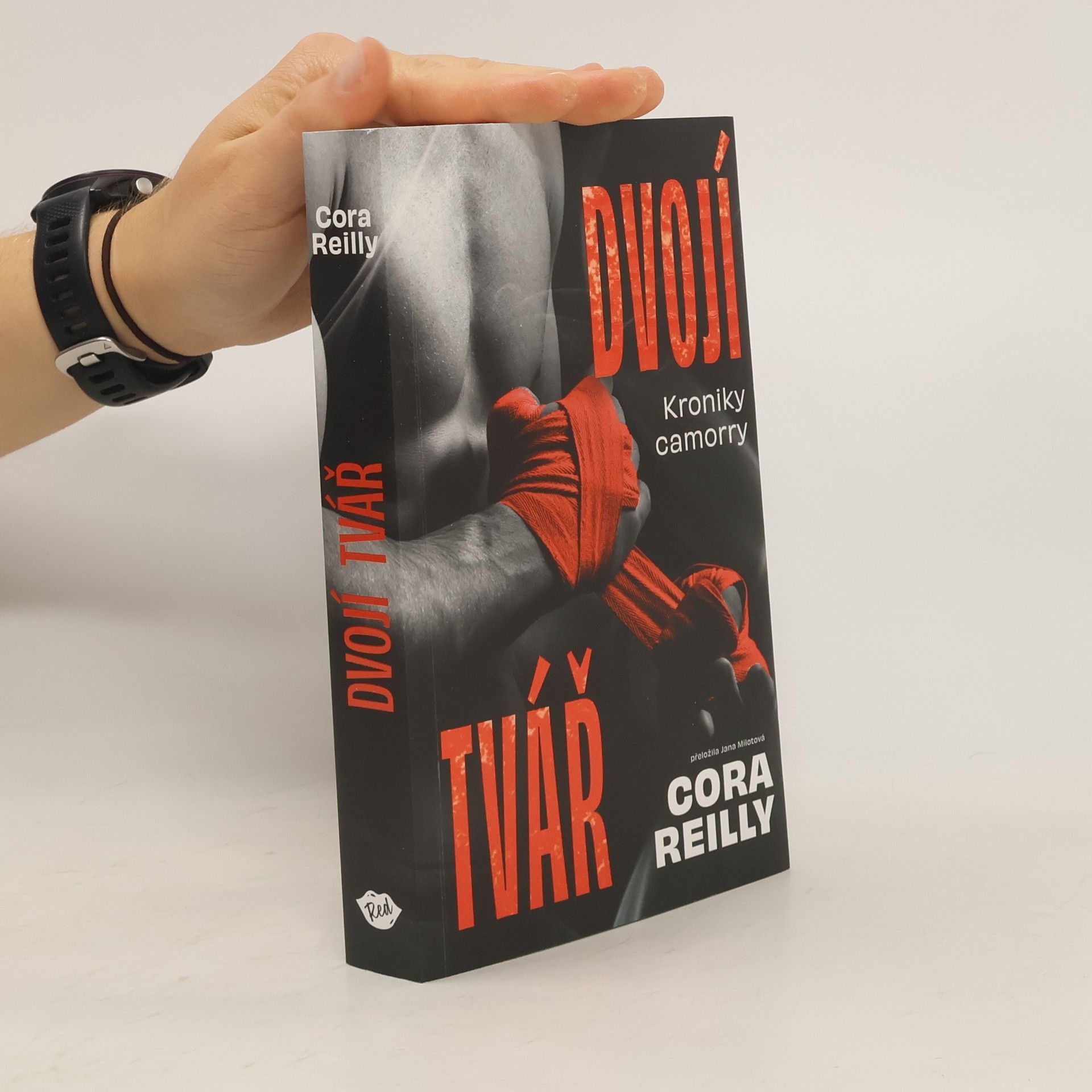 Cora Reilly Dvojí tvář