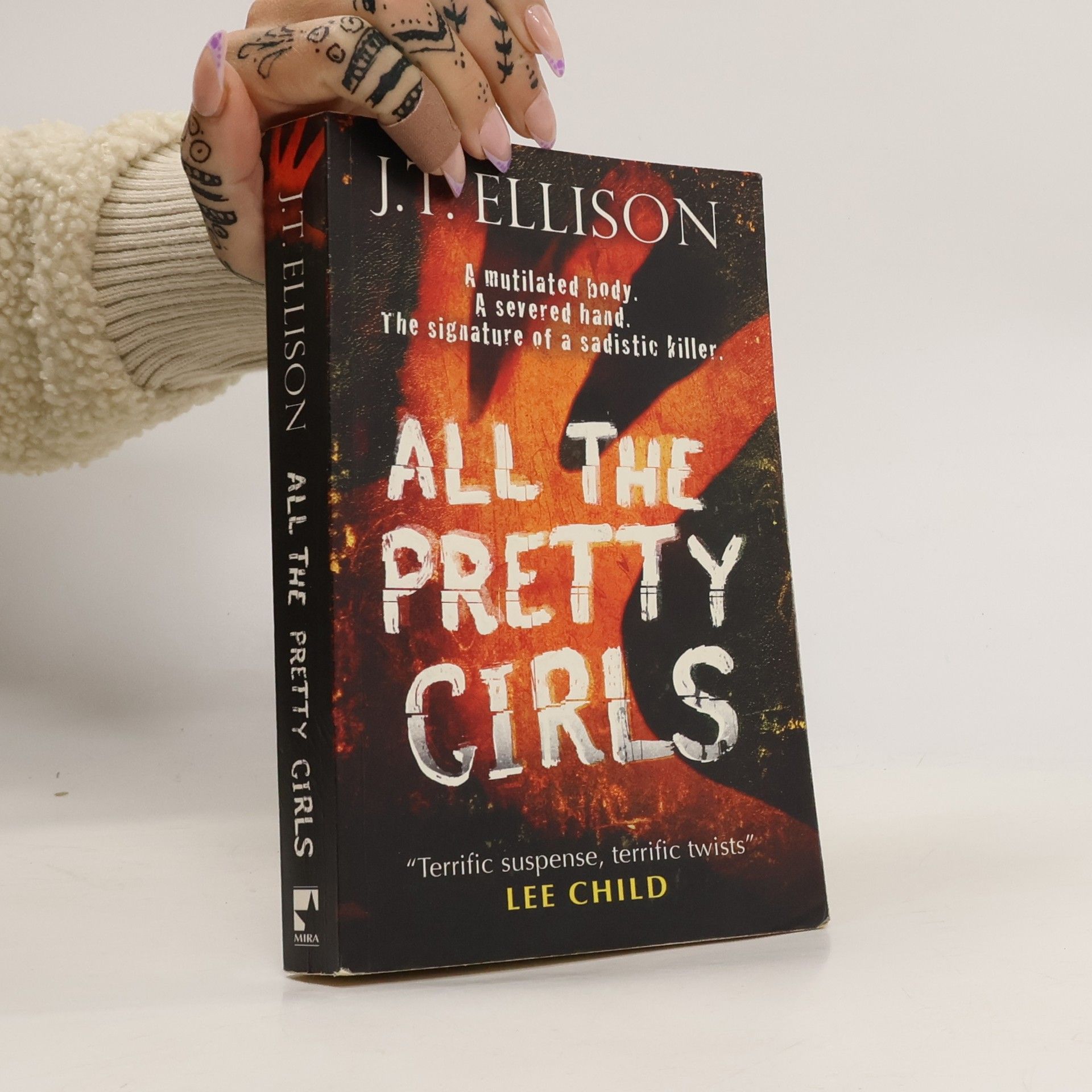 J. T. Ellison All the Pretty Girls