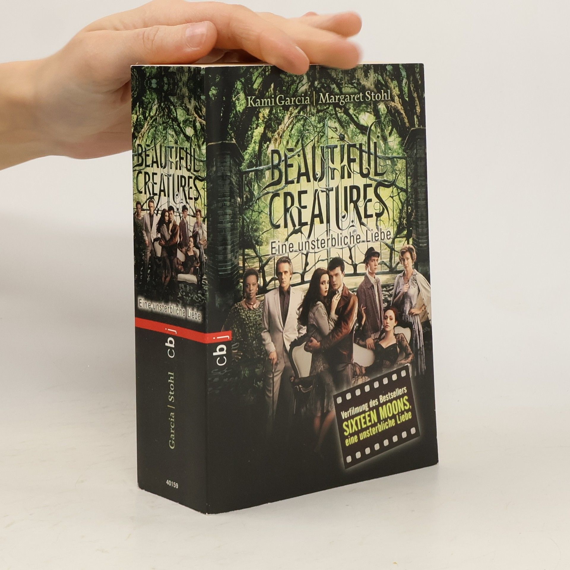 Kami Garcia Beautiful Creatures