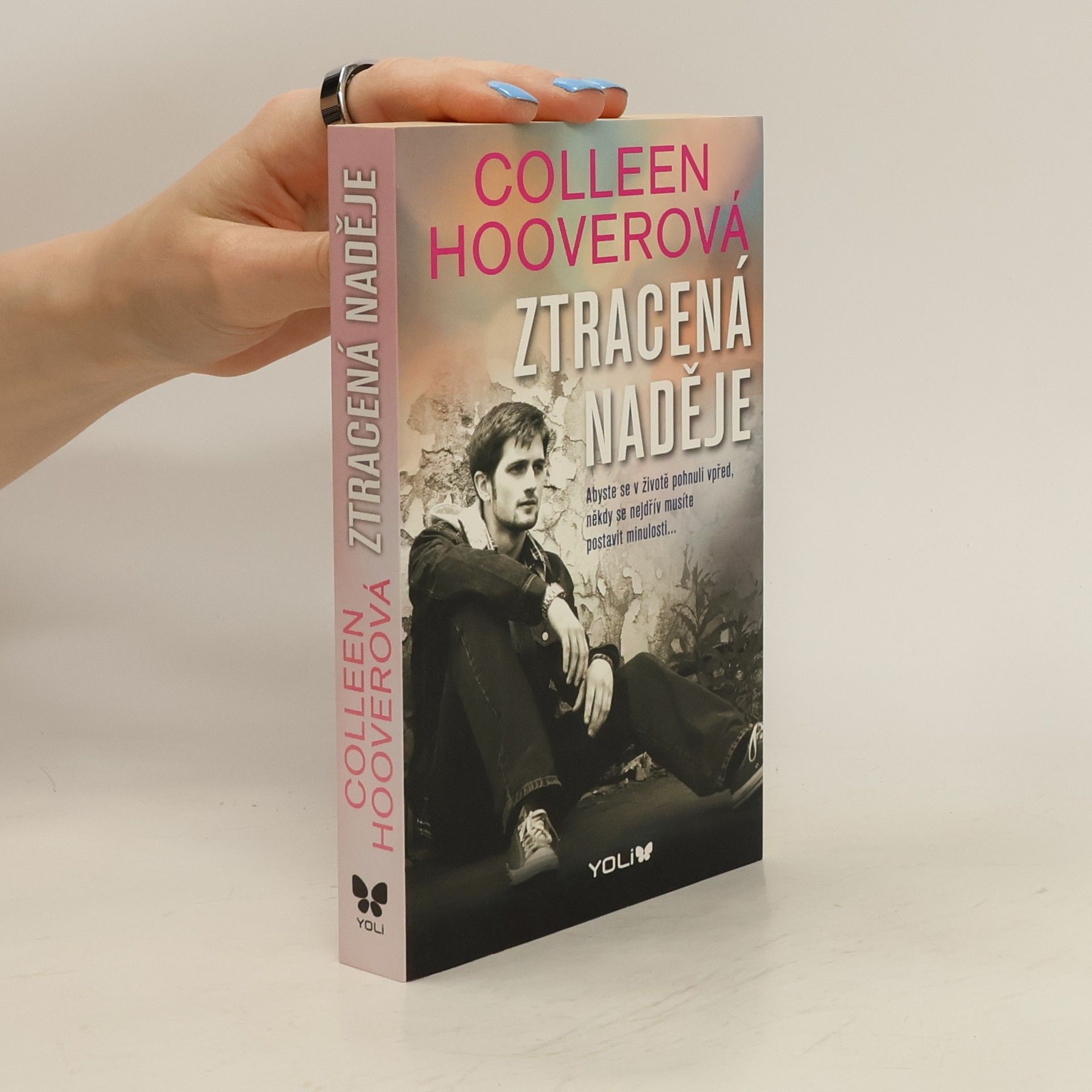 Colleen Hoover Ztracená naděje