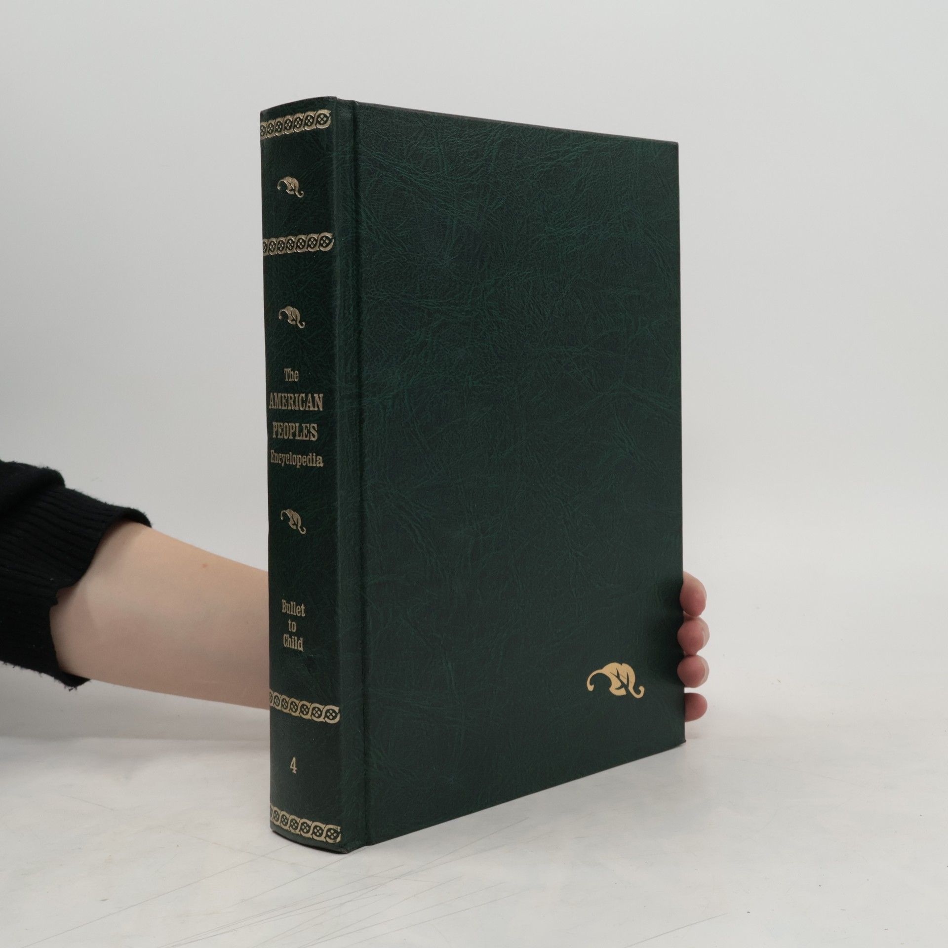 kolektiv The American Peoples Encyclopedia 4