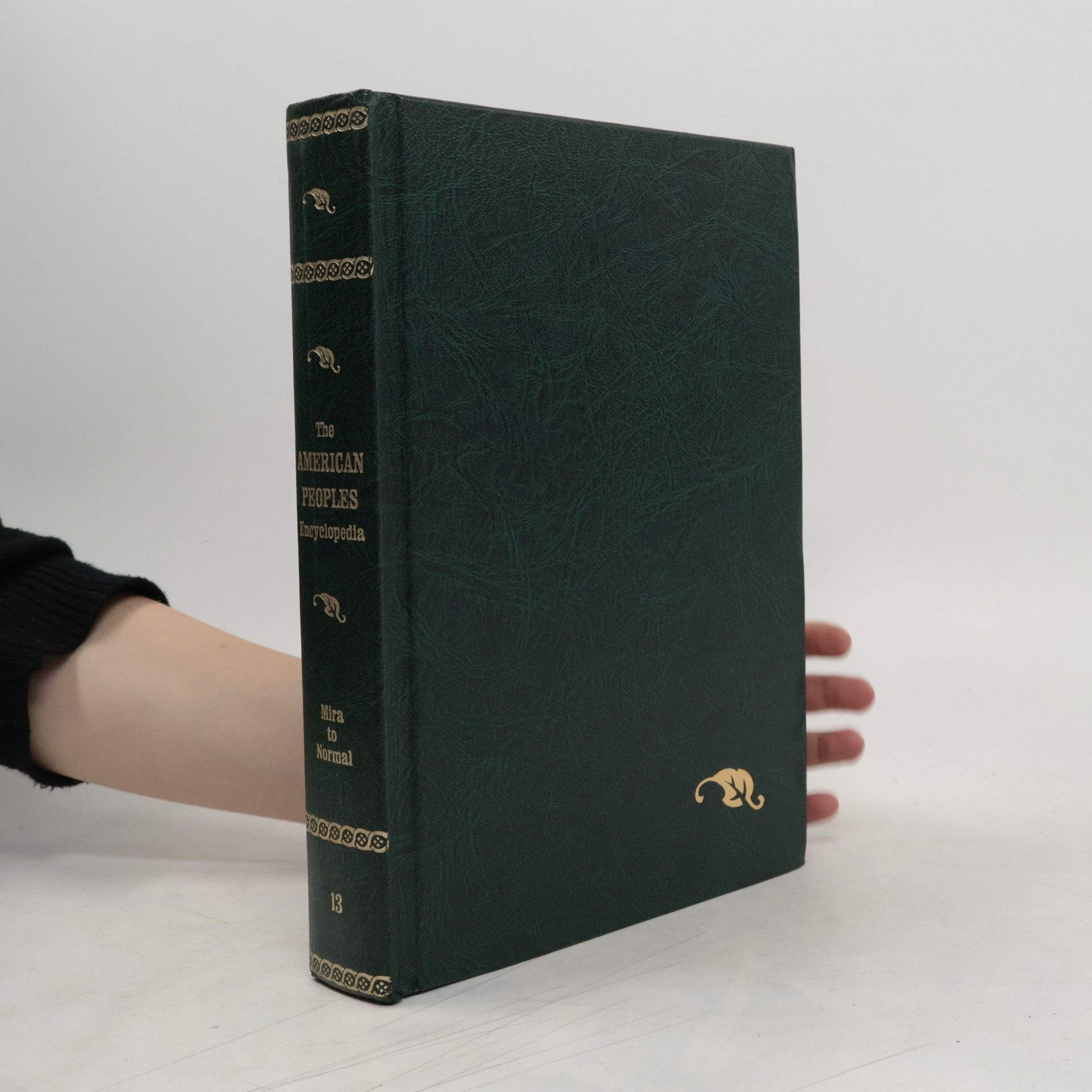 kolektiv The American Peoples Encyclopedia 13