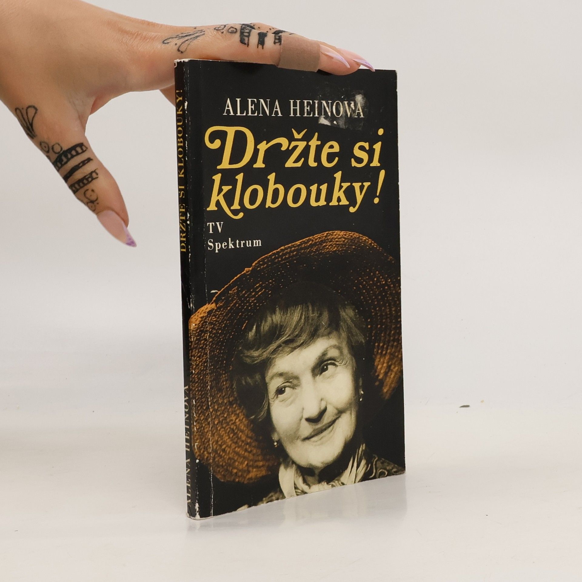 Karel Drbohlav Držte si klobouky!