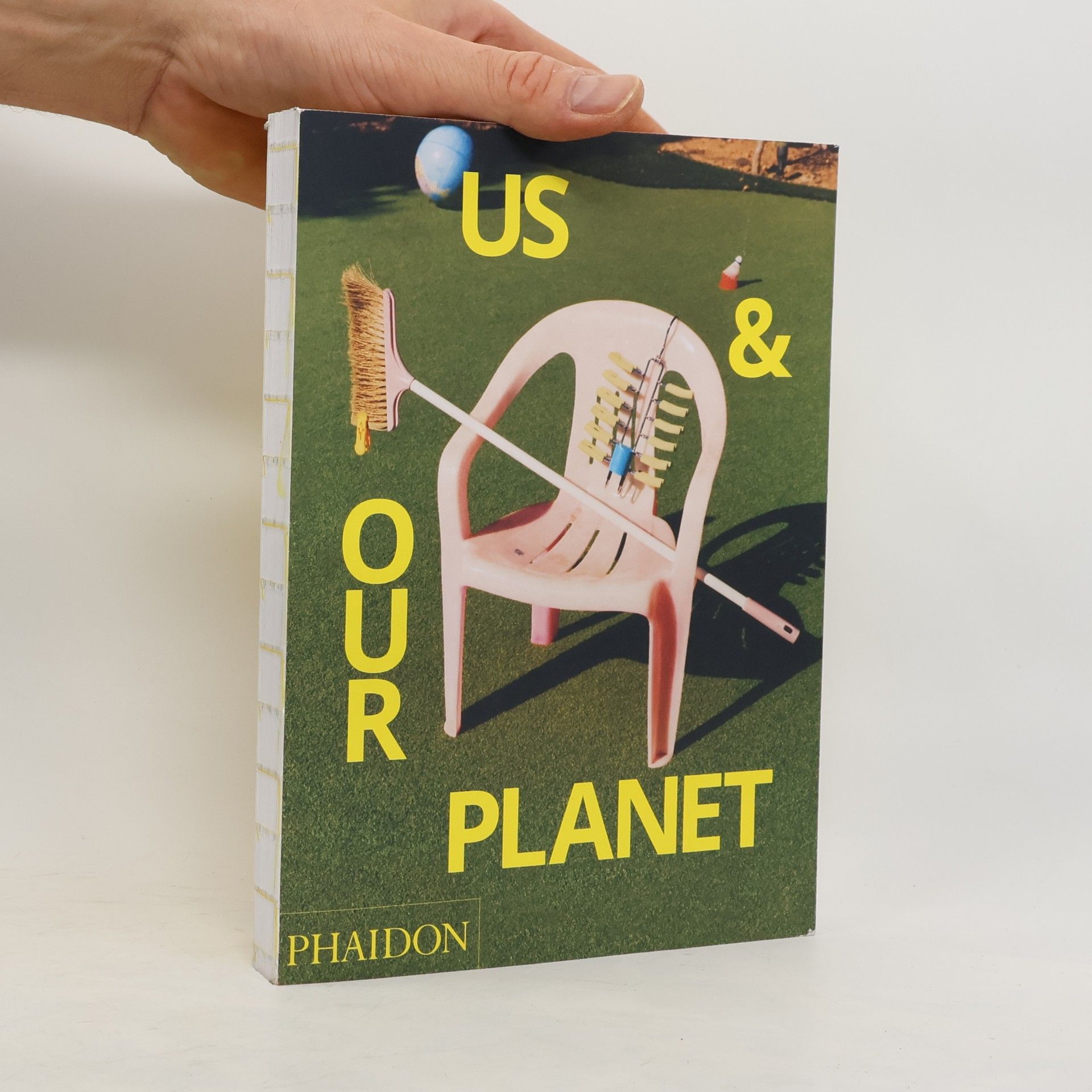 Maisie Skidmore Us & our planet : this is how we live