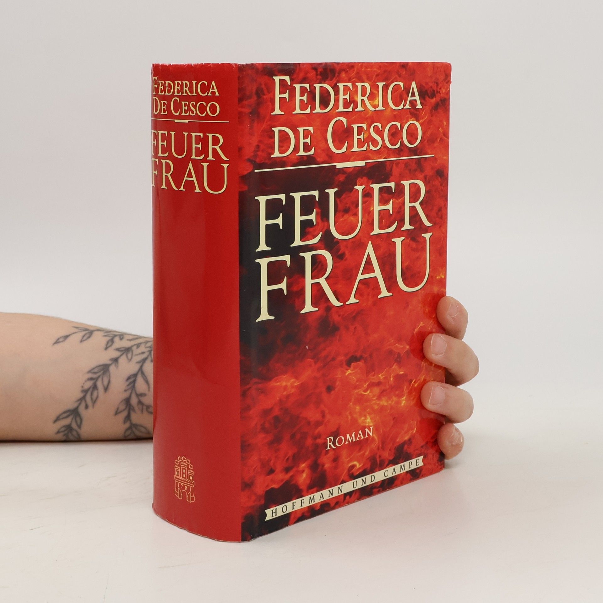 Federica de Cesco Feuerfrau