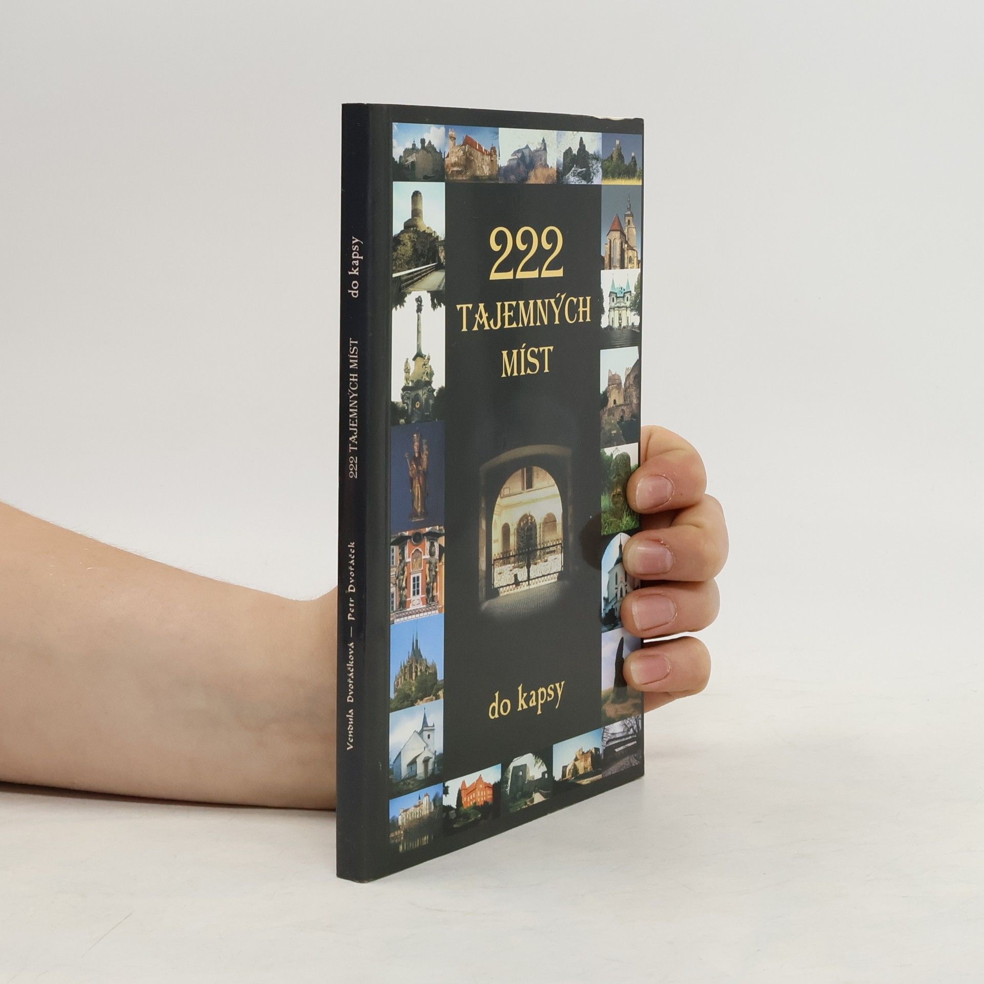 Vendula Dvořáčková 222 tajemných míst do kapsy