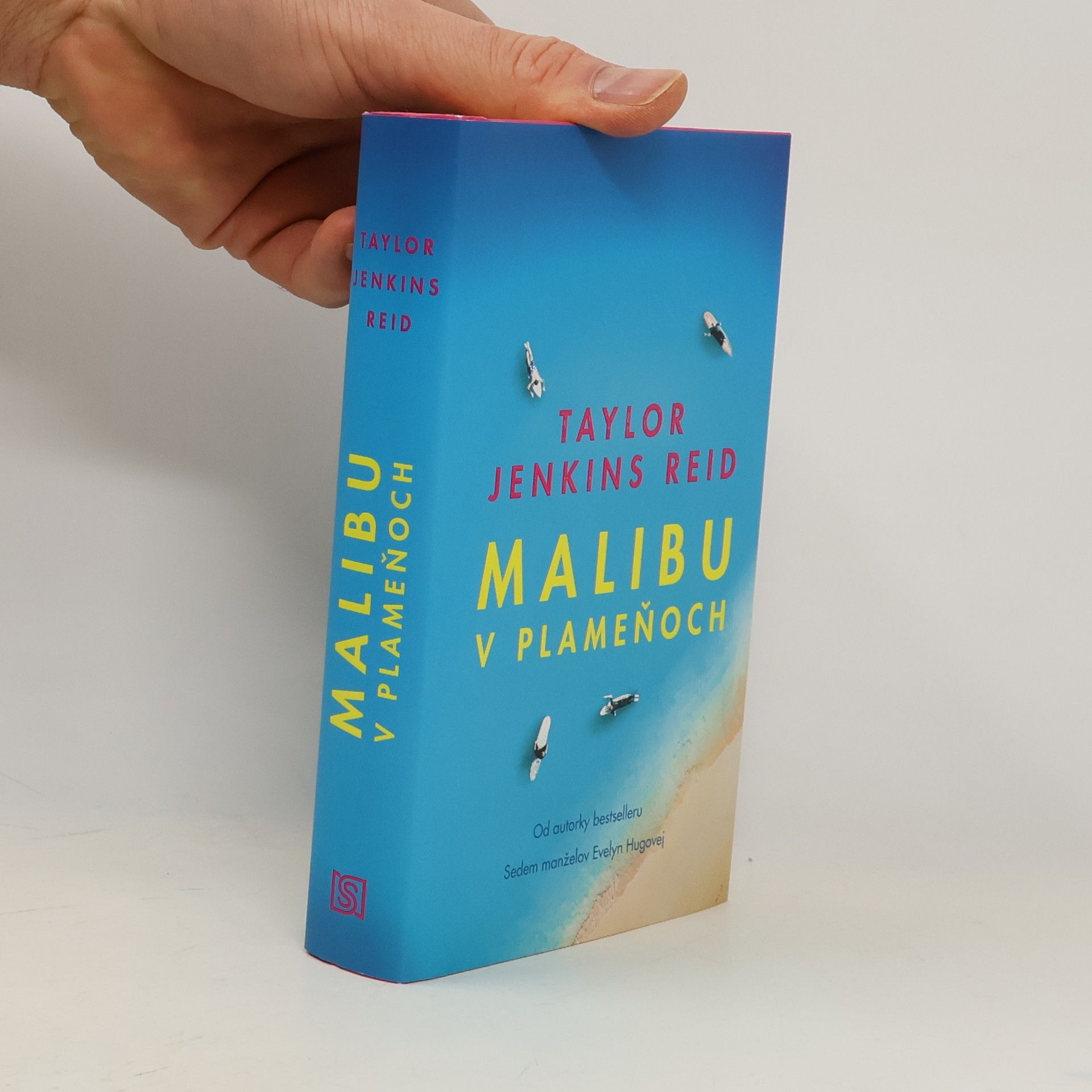 Taylor Jenkins Reid Malibu v plameňoch