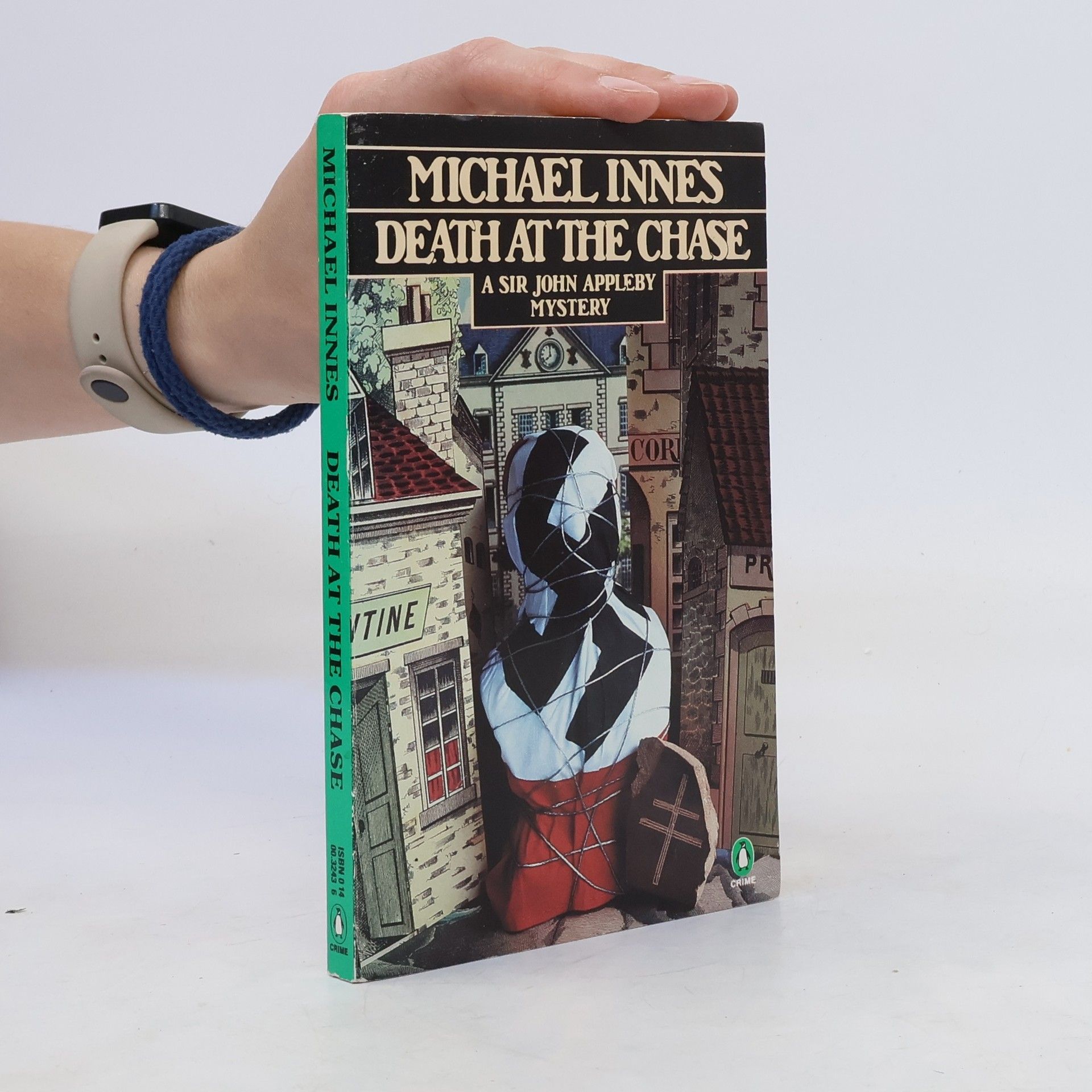Michael Innes Death at the Chase
