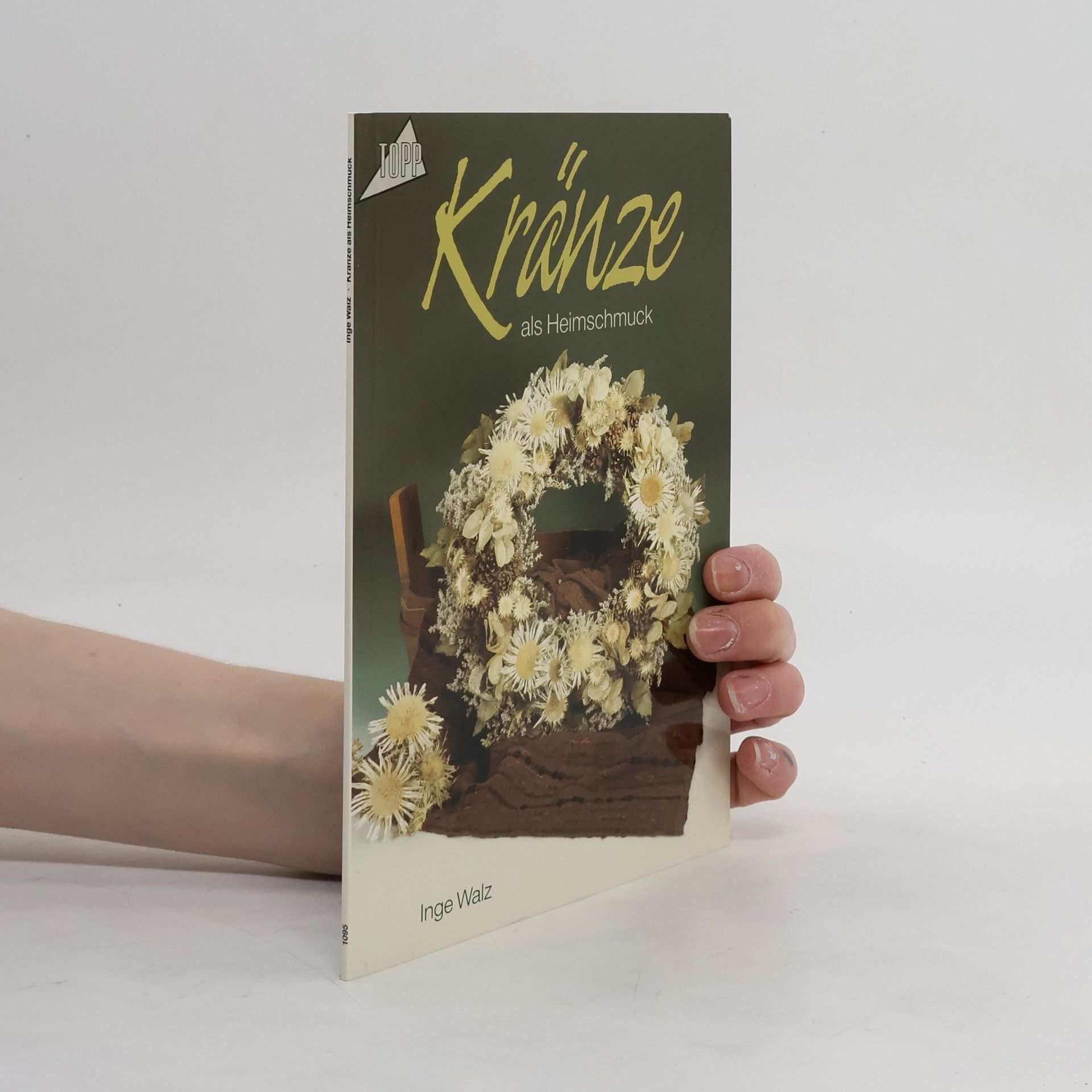 Inge Walz Kränze als Heimschmuck