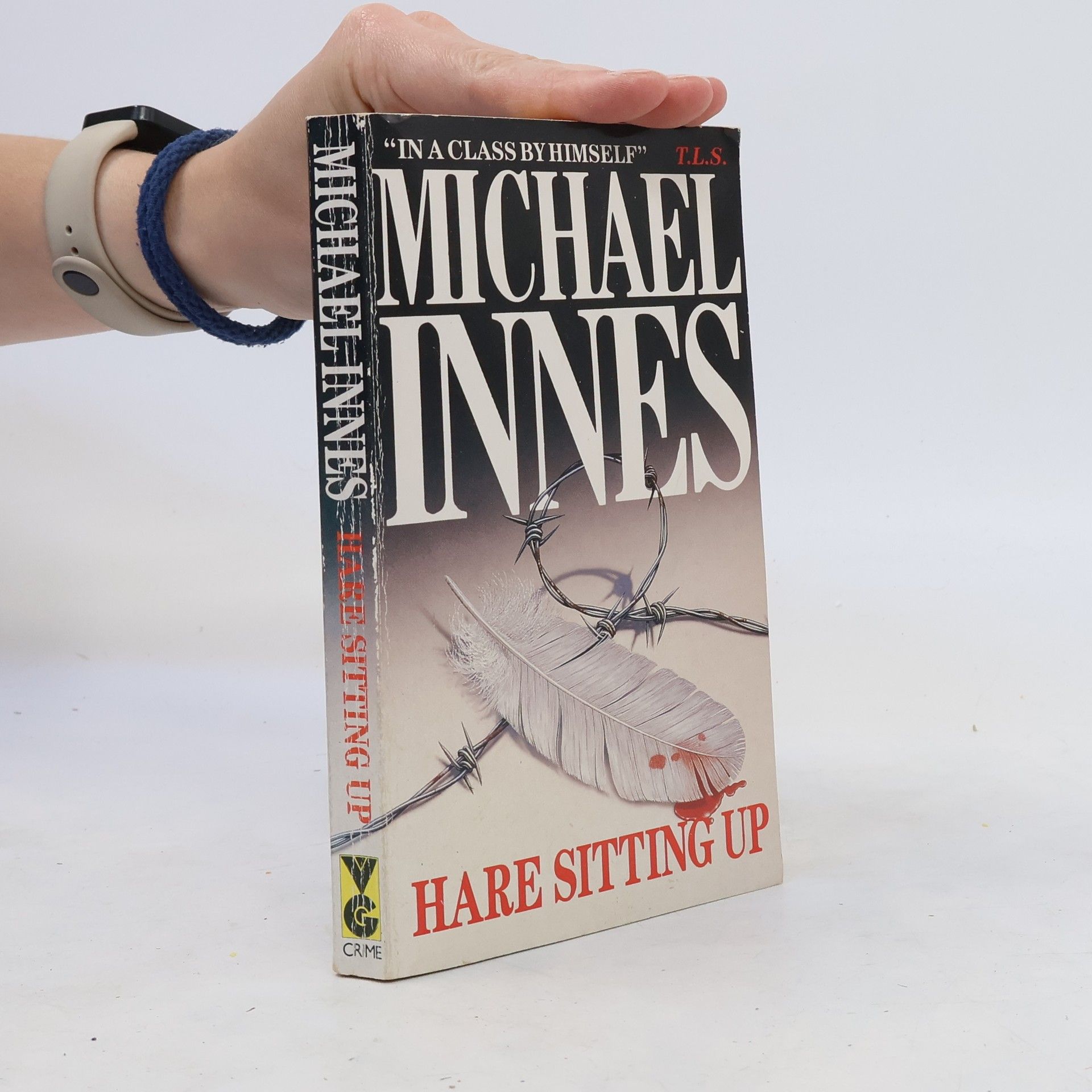 Michael Innes Hare Sitting Up