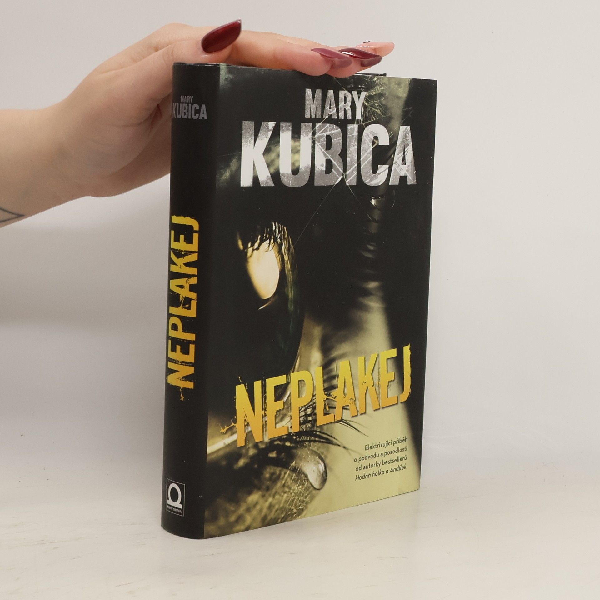 Mary Kubica Neplakej