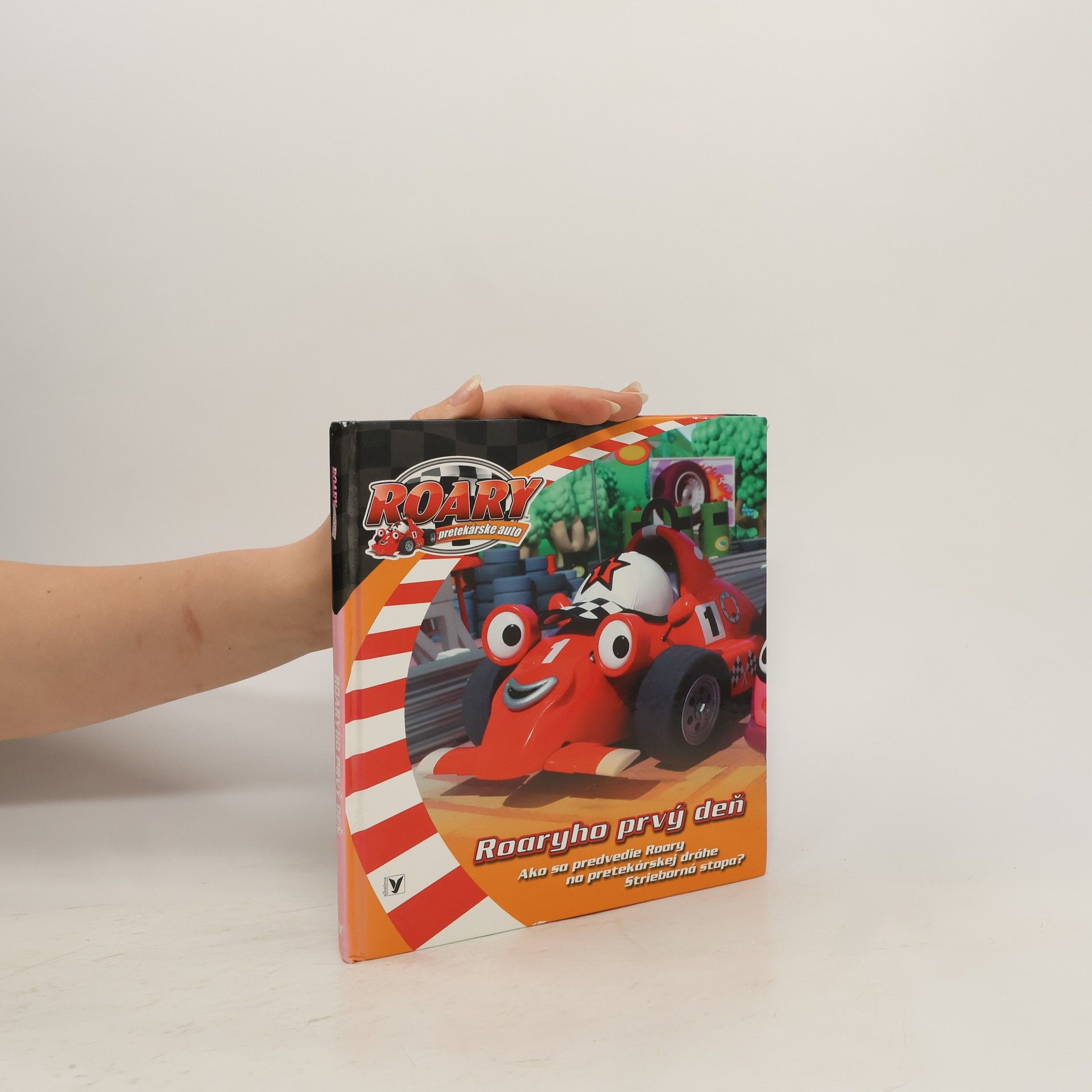 David Jenkins Roary pretekárské auto, Roaryho prvý deň